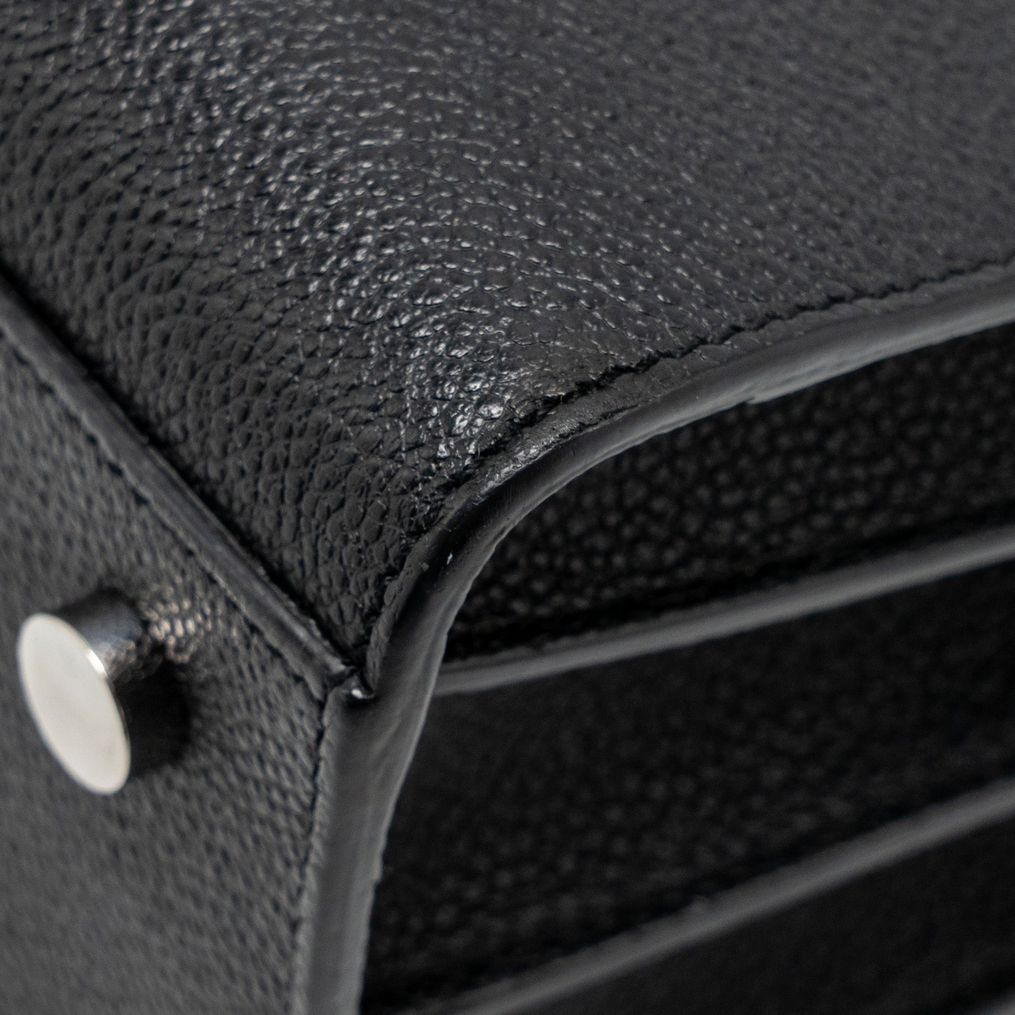 SAINT LAURENT SAC DE JOUR GRAINED CALFSKIN BLACK SHW