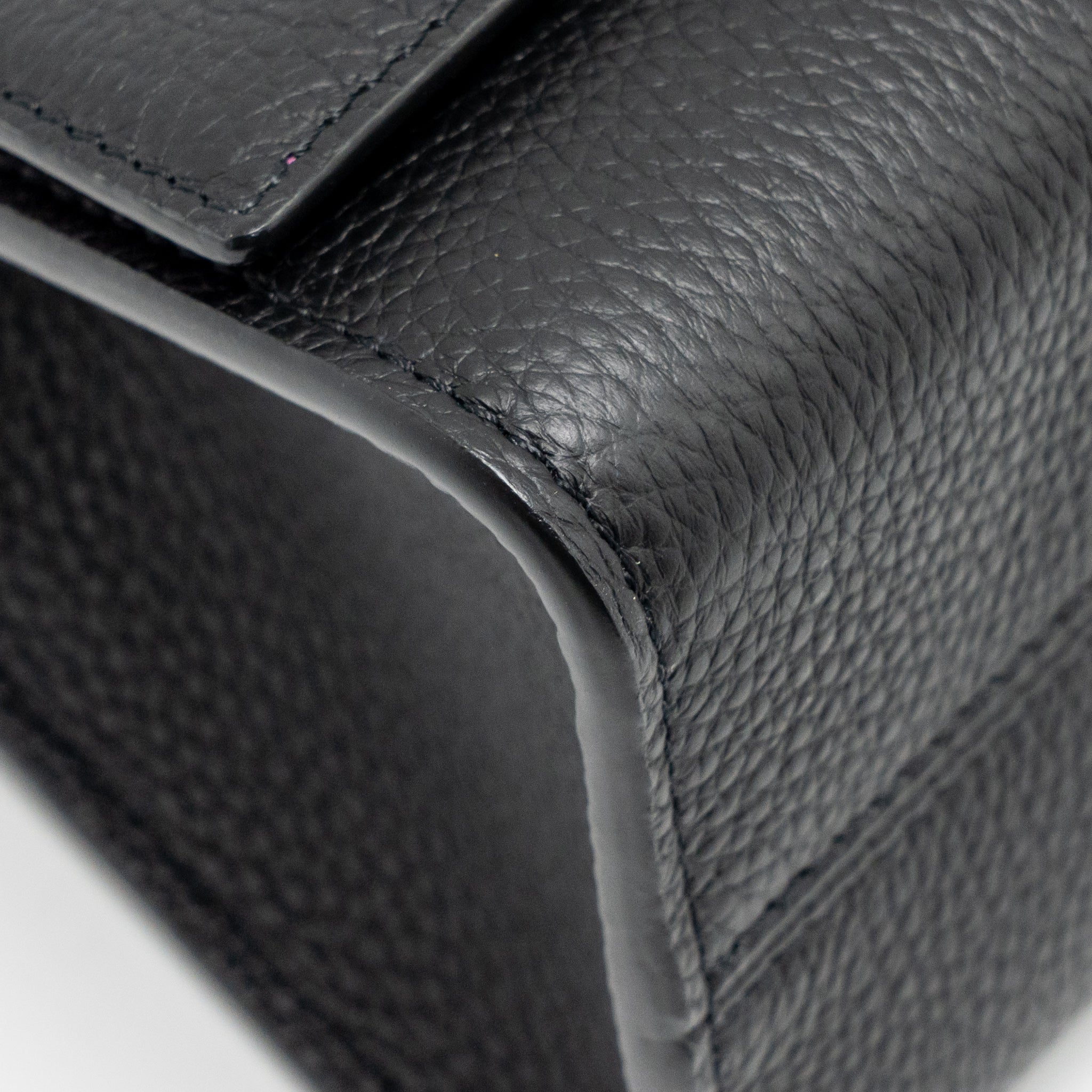 LOUIS VUITTON TWIST ONE HANDLE PM TAURILLON LEATHER BLACK/PINK GHW