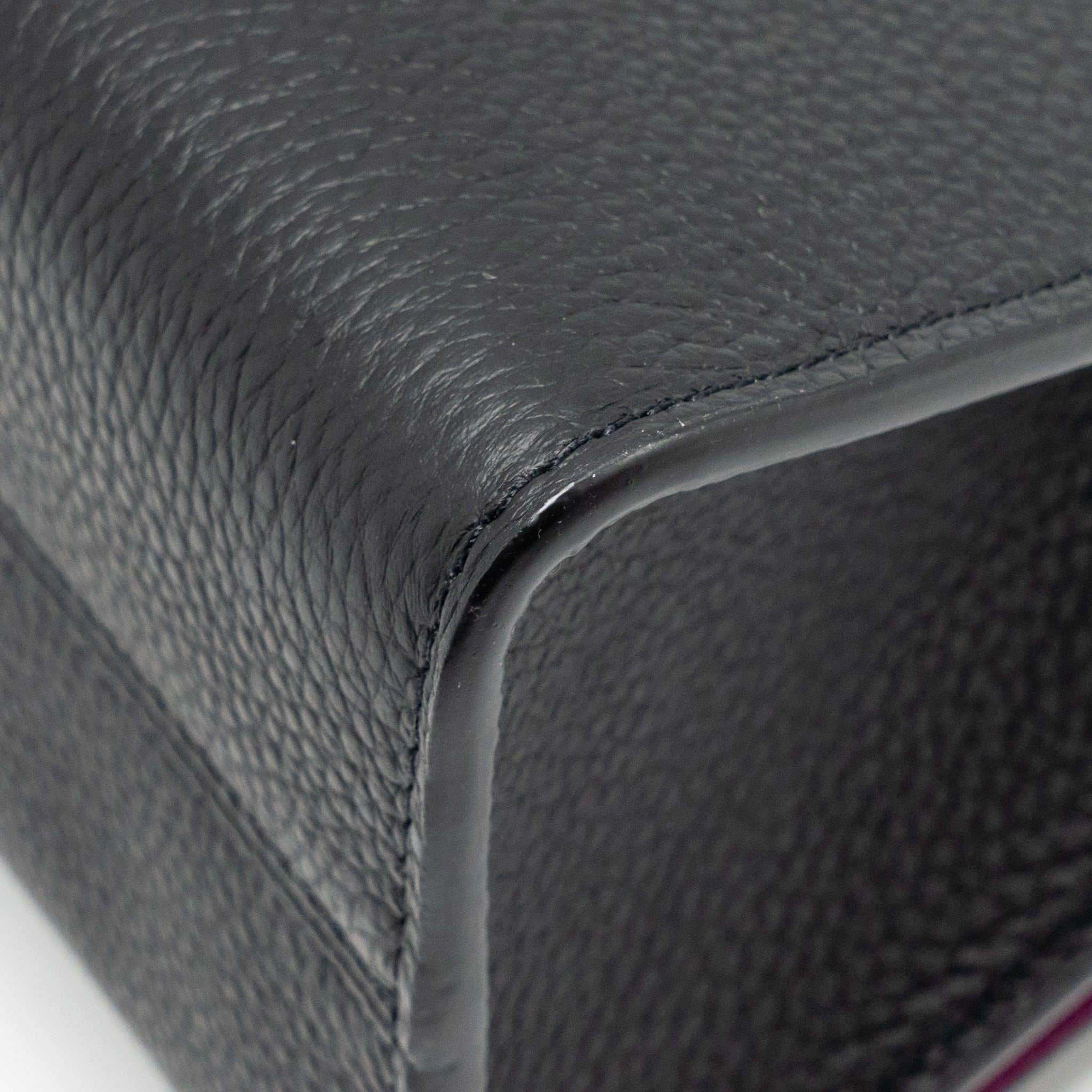 LOUIS VUITTON TWIST ONE HANDLE PM TAURILLON LEATHER BLACK/PINK GHW