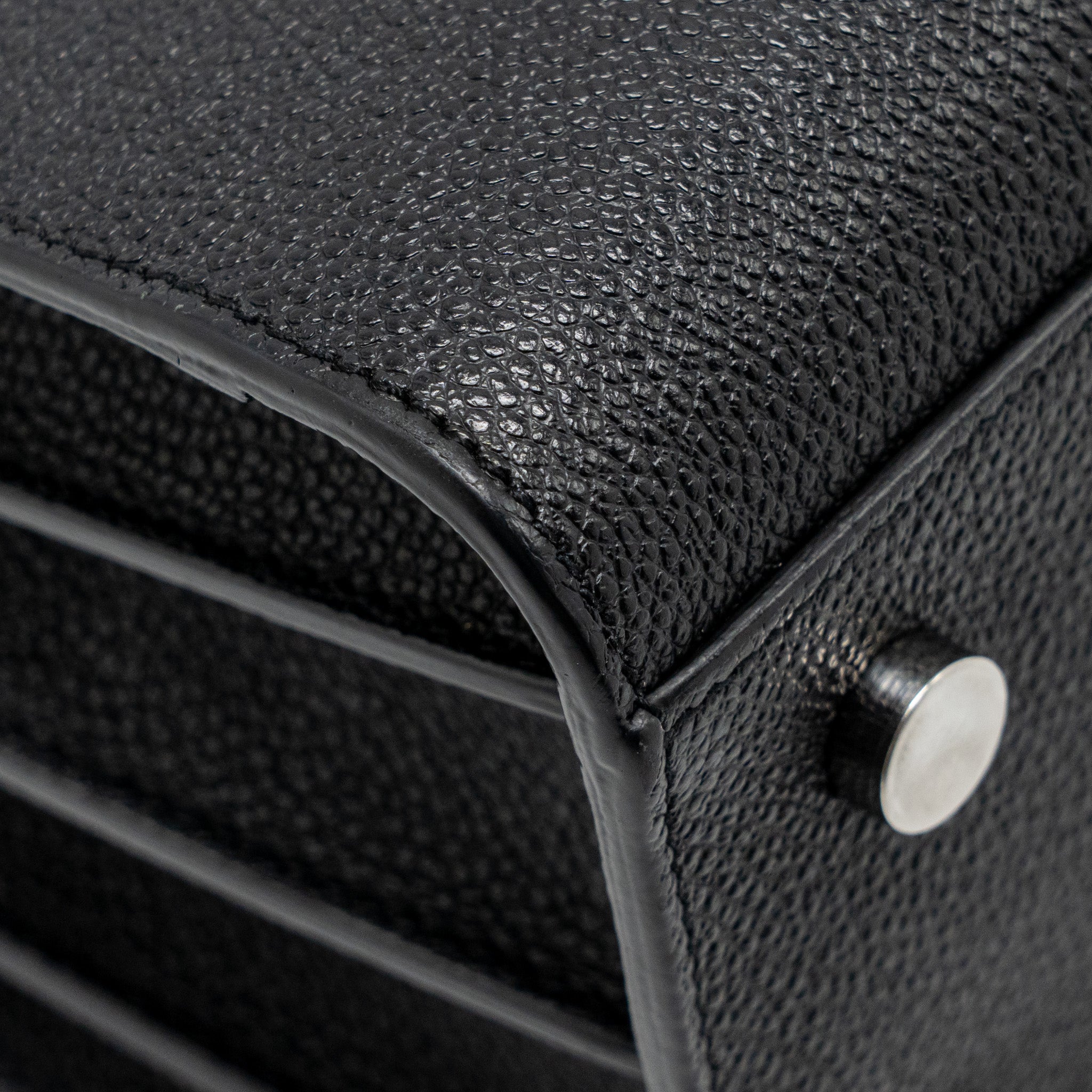 SAINT LAURENT SAC DE JOUR GRAINED CALFSKIN BLACK SHW