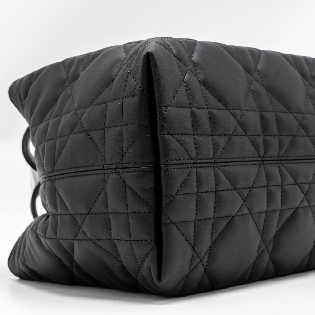 DIOR MEDIUM DIOR TOUJOURS BAG MACROCANNAGE CALFSKIN BLACK LGHW