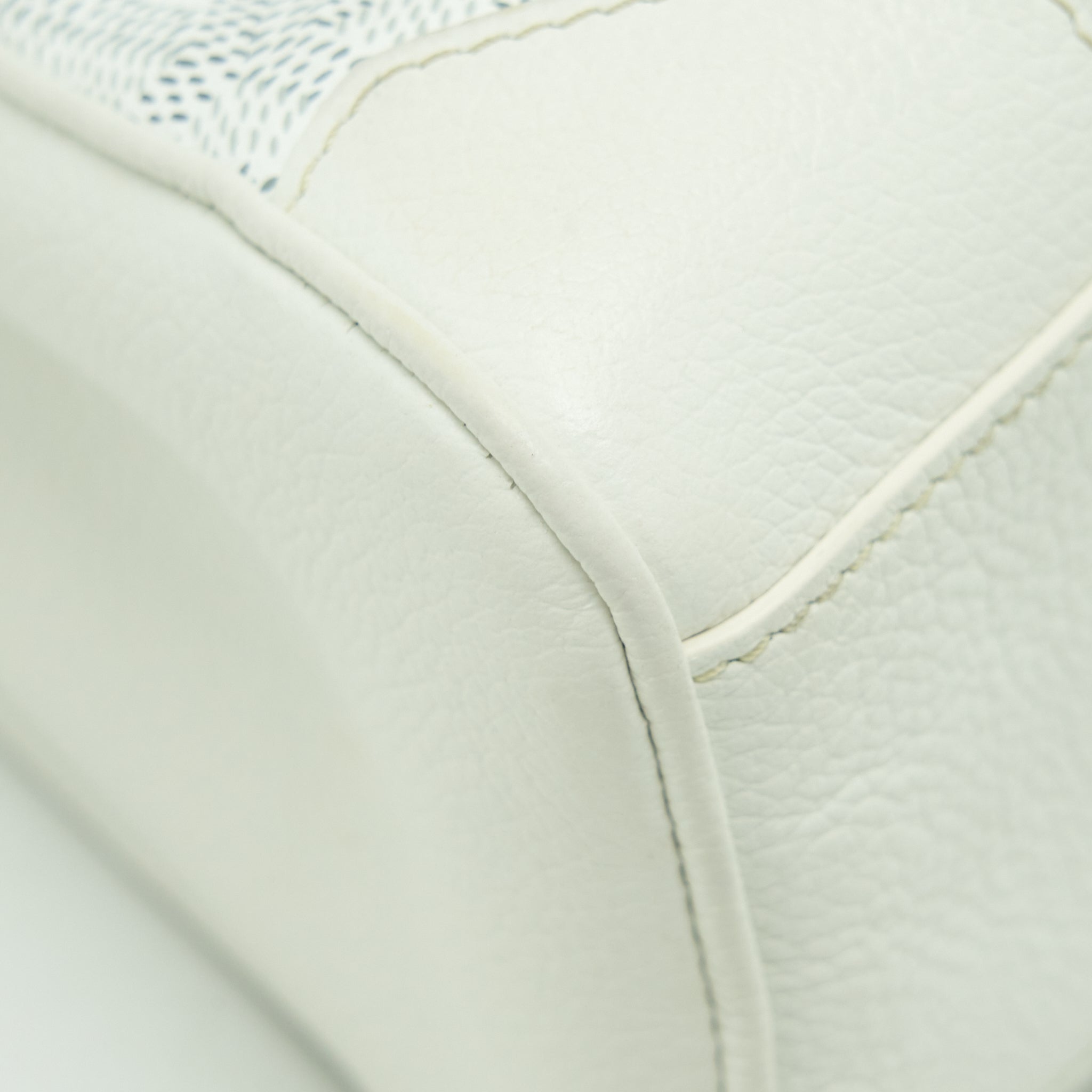 GOYARD SAIGON MINI GOYARDINE CANVAS WHITE SHW