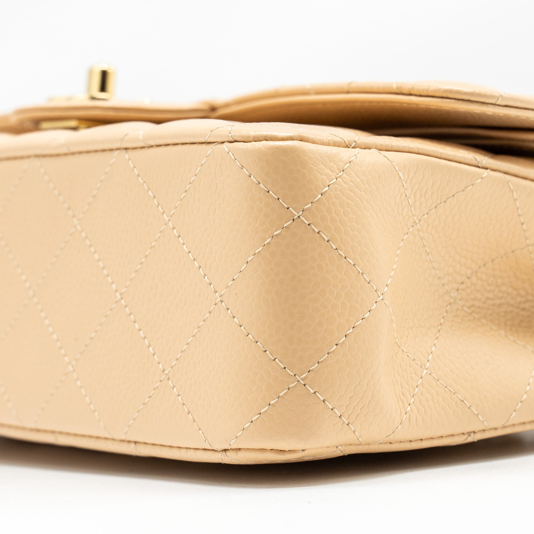CHANEL MEDIUM CLASSIC DOUBLE FLAP BAG CAVIAR BEIGE GHW