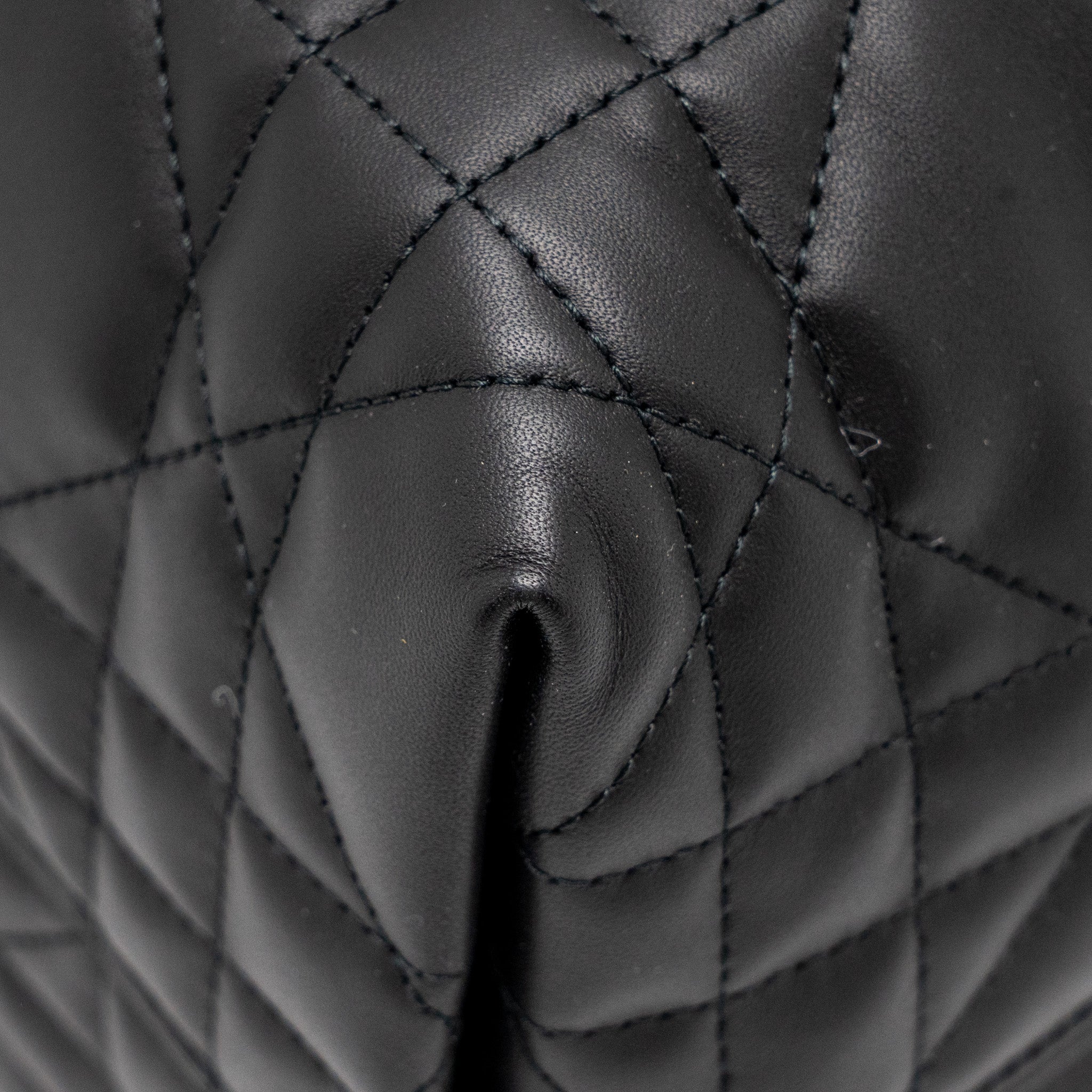 DIOR MEDIUM DIOR TOUJOURS BAG MACROCANNAGE CALFSKIN BLACK LGHW