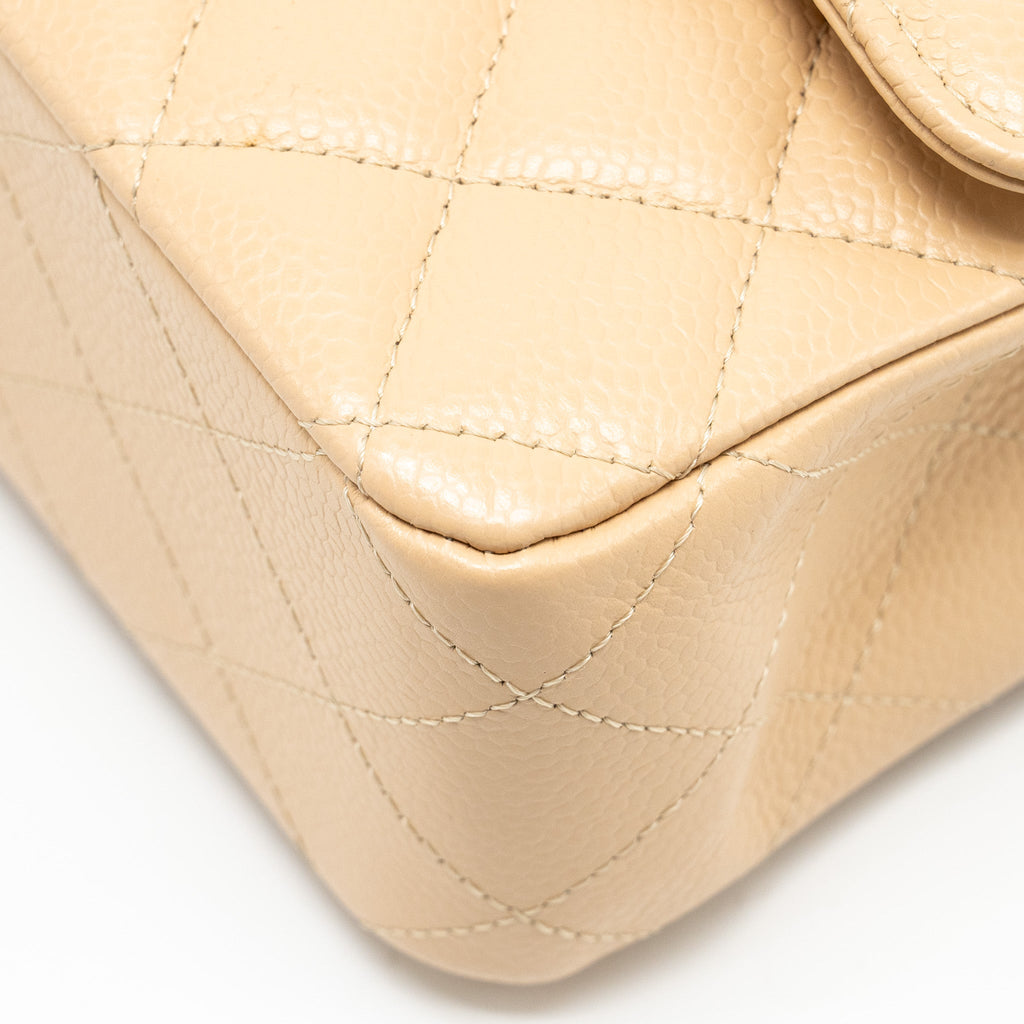 CHANEL MEDIUM CLASSIC DOUBLE FLAP BAG CAVIAR BEIGE GHW