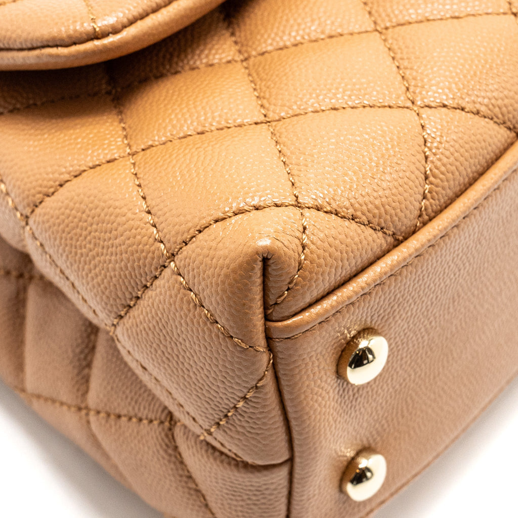 CHANEL 21P SMALL COCO HANDLE CAVIAR CARAMEL LGHW