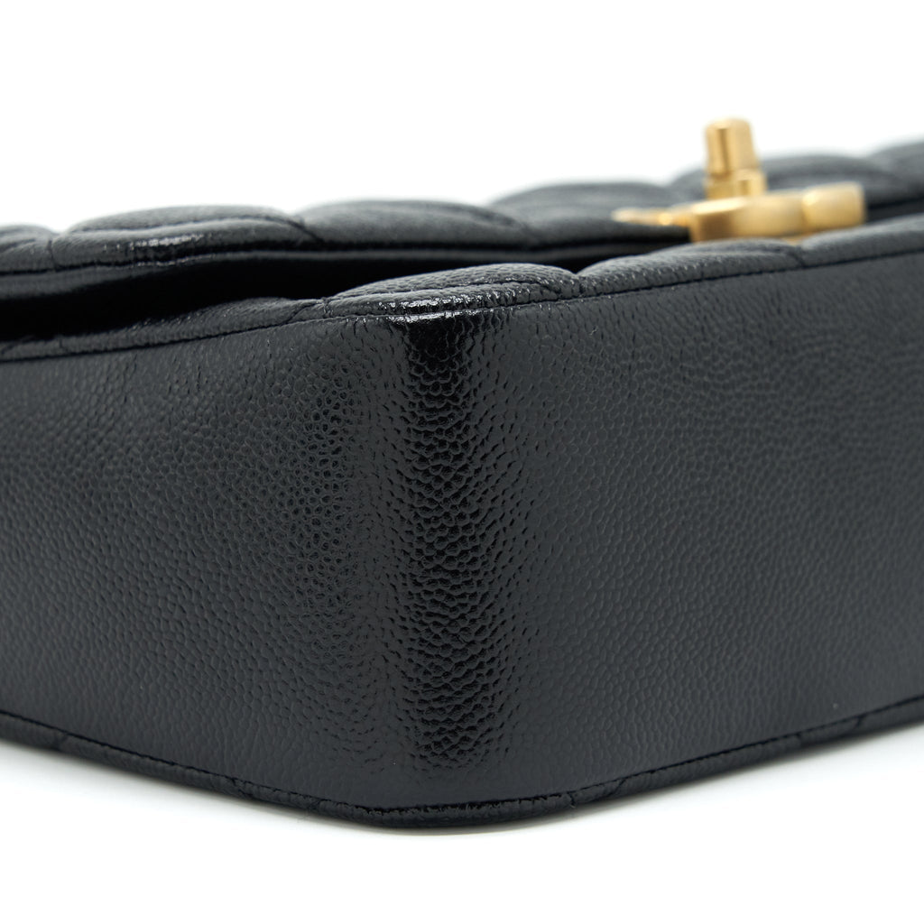 CHANEL 22P MEDIUM MELODY BAG GRAINED CALFSKIN BLACK GHW (MICROCHIP)
