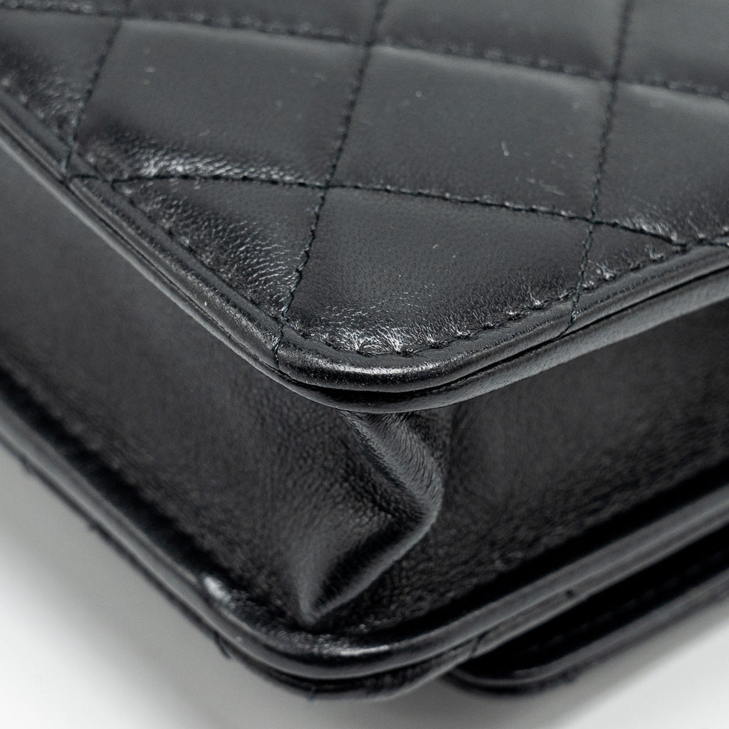 CHANEL LEATHER TOP HANDLE WALLET ON CHAIN LAMBSKIN BLACK LGHW (MICROCHIP)