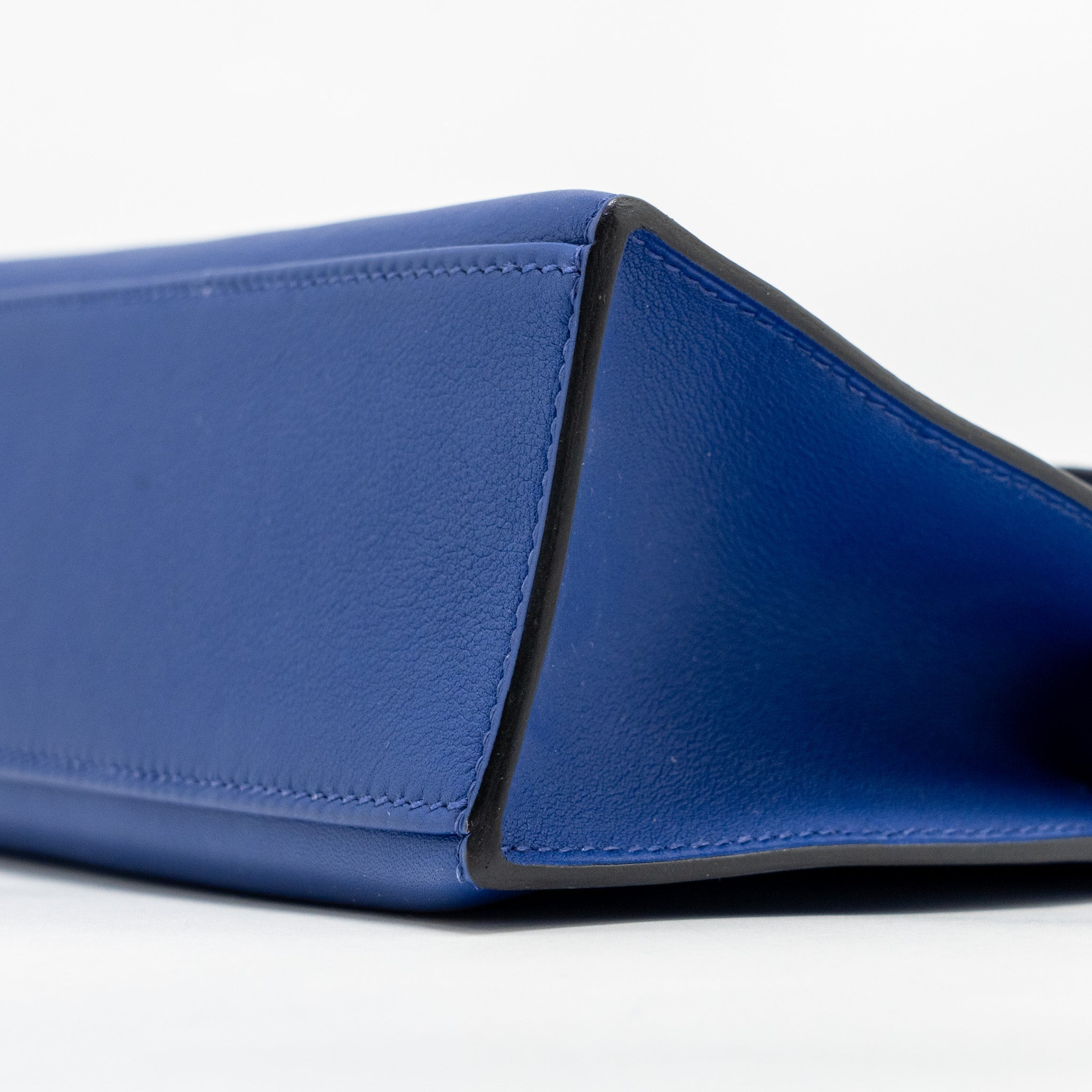 HERMES KELLY POCHETTE SWIFT BLUE ELECTRIC SHW