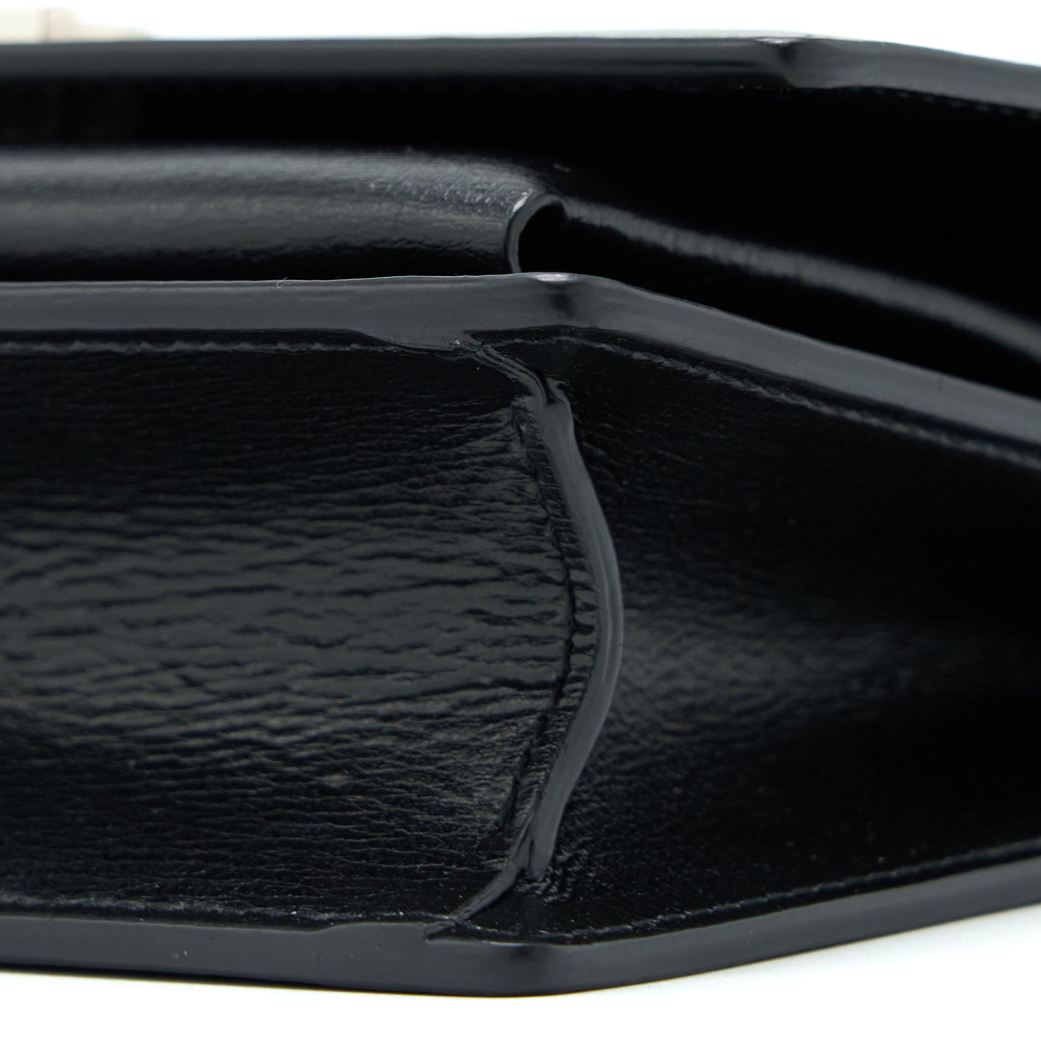 SAINT LAURENT SUNSET CHAIN WALLET SMOOTH CALFSKIN BLACK SHW