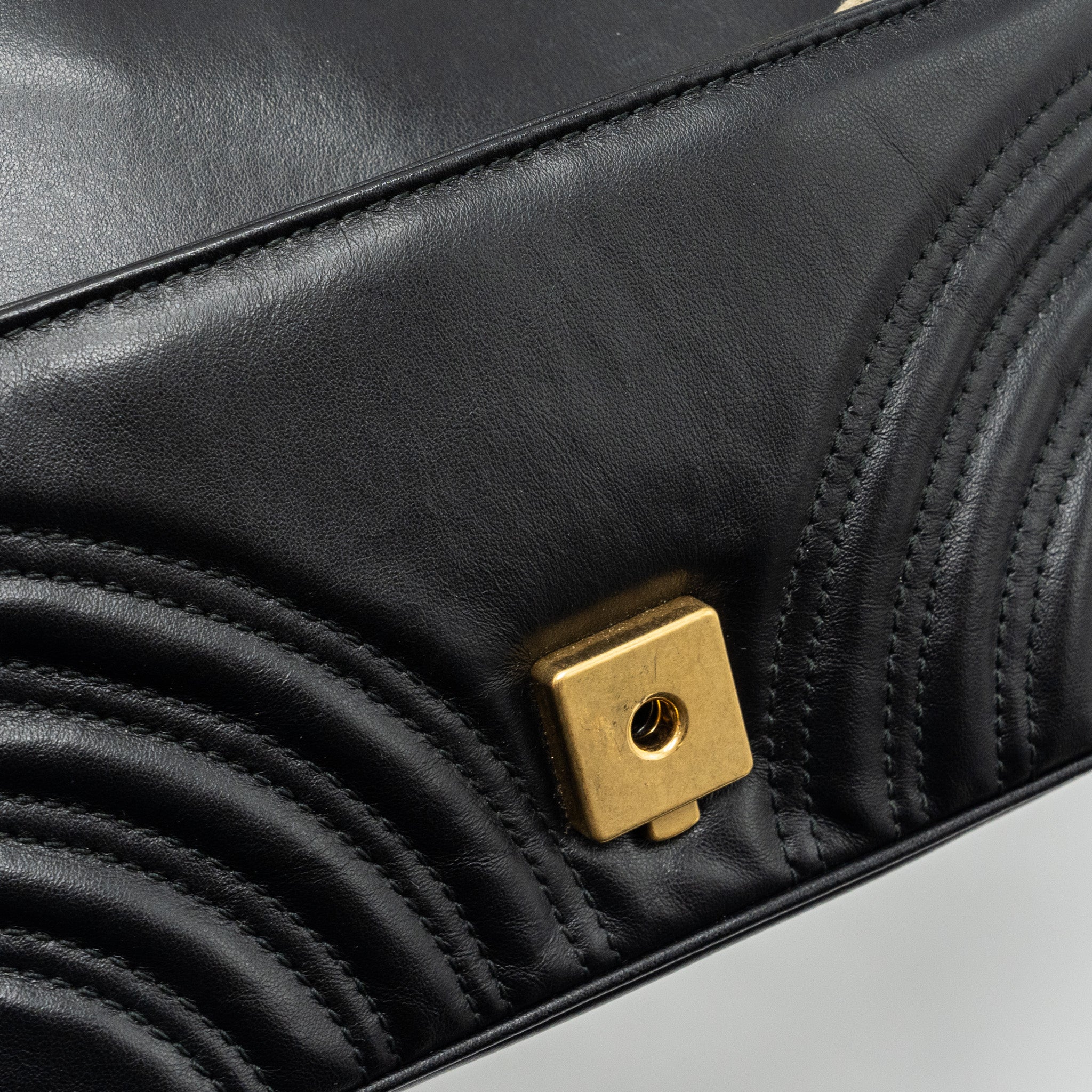 GUCCI MINI MARMONT BAG CALFSKIN BLACK GHW