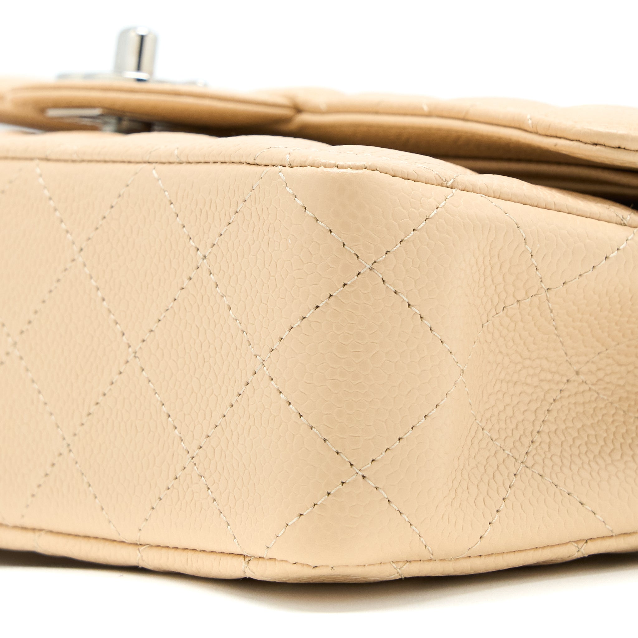 CHANEL CLASSIC DOUBLE FLAP BAG CAVIAR LIGHT BEIGE SHW