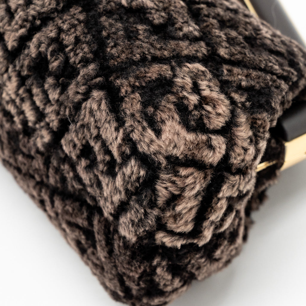 FENDI MEDIUM FENDI FIRST CLUTCH BAG SHEARLING BROWN GHW