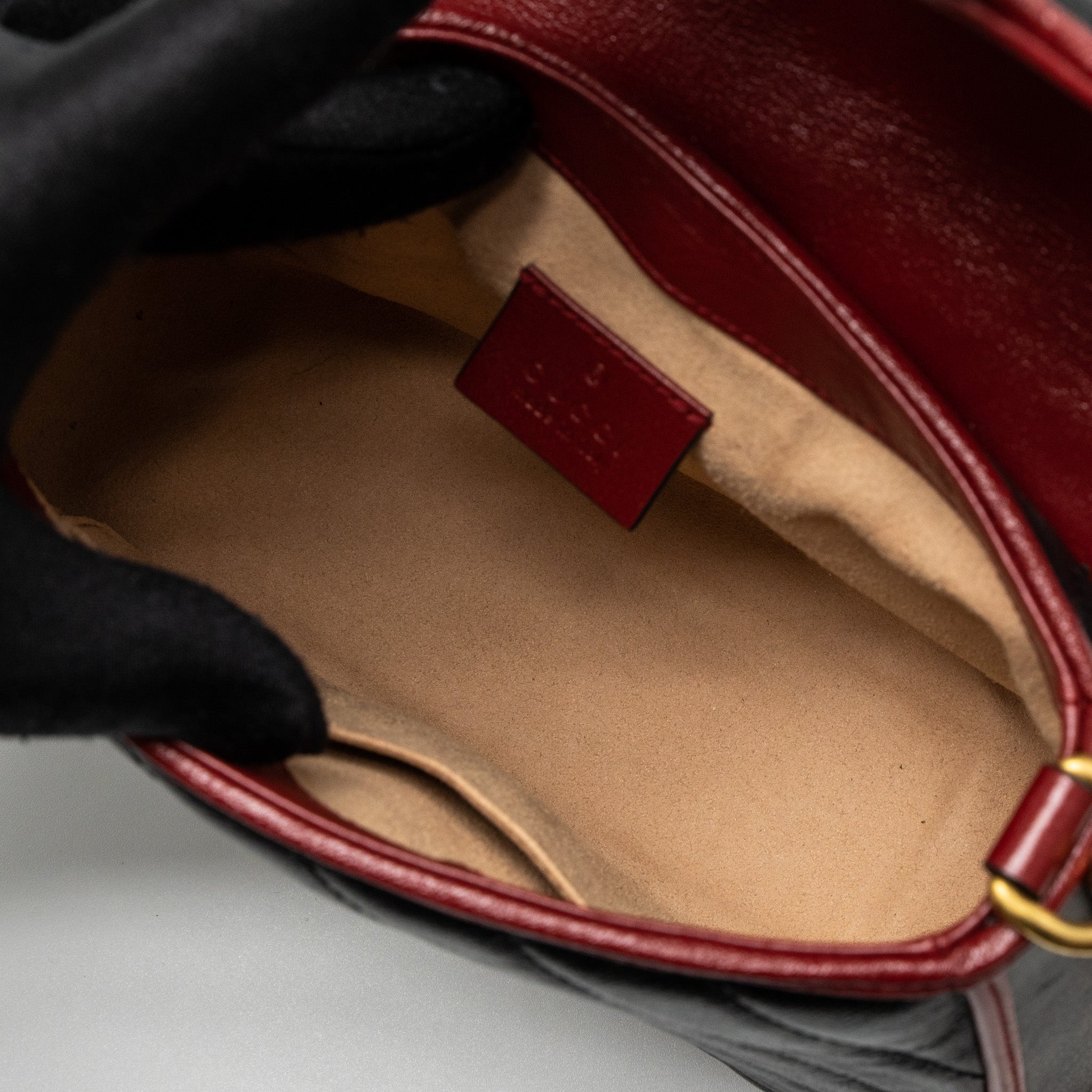 GUCCI GG MARMONT MINI TOP HANDLE BAG CALFSKIN BLACK/RED GHW