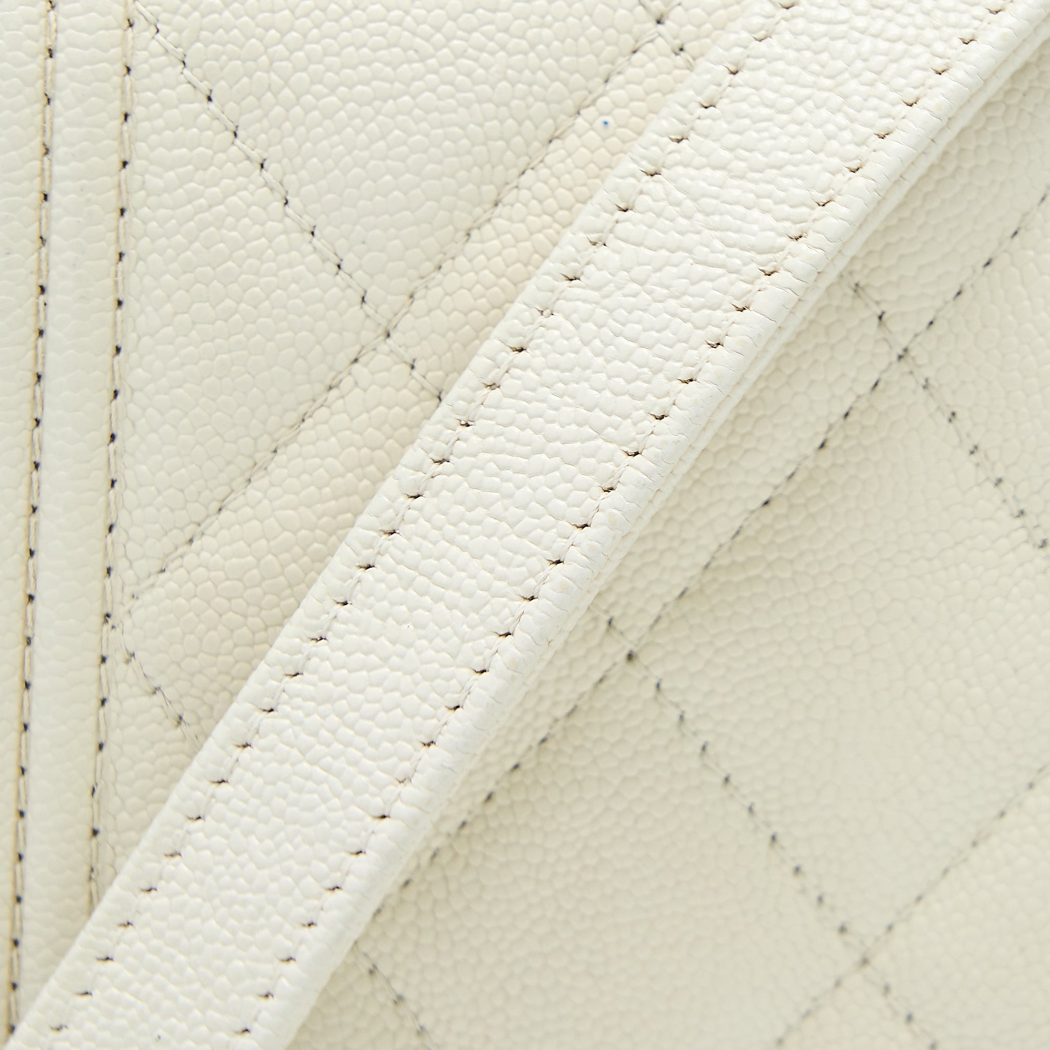 CHANEL BOY WALLET ON CHAIN CAVIAR WHITE LGHW