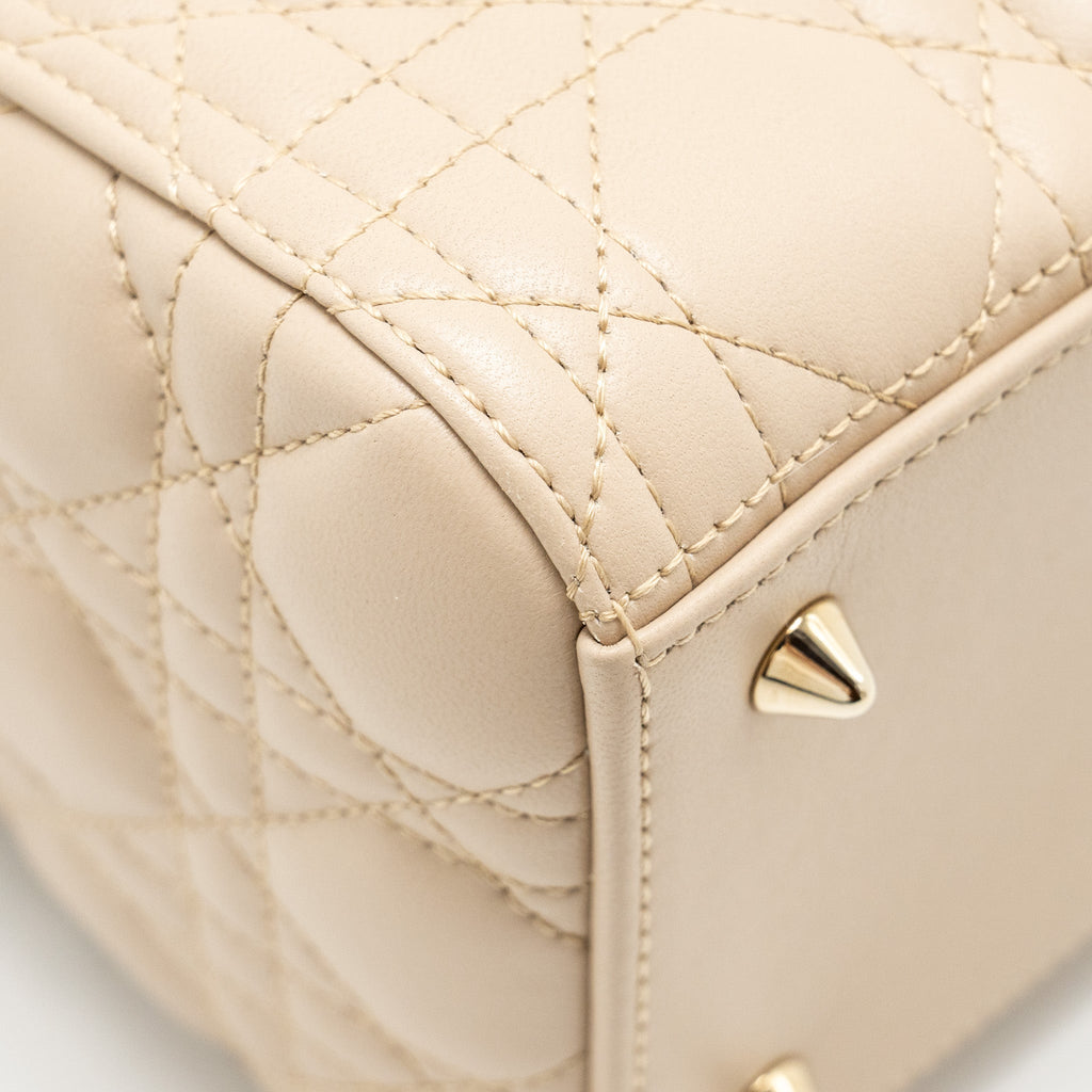DIOR MEDIUM LADY DIOR LAMBSKIN BEIGE/BLUE LGHW