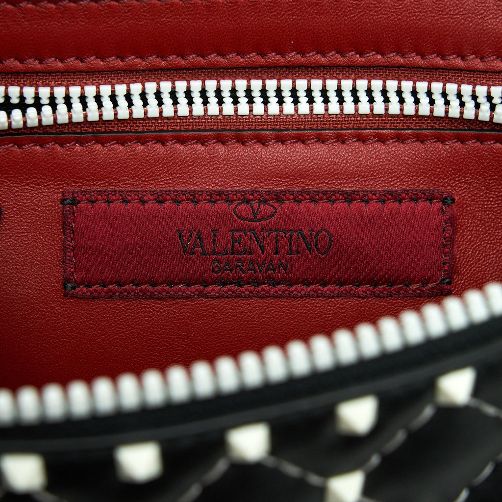 VALENTINO ROCKSTUD BELT BAG BLACK