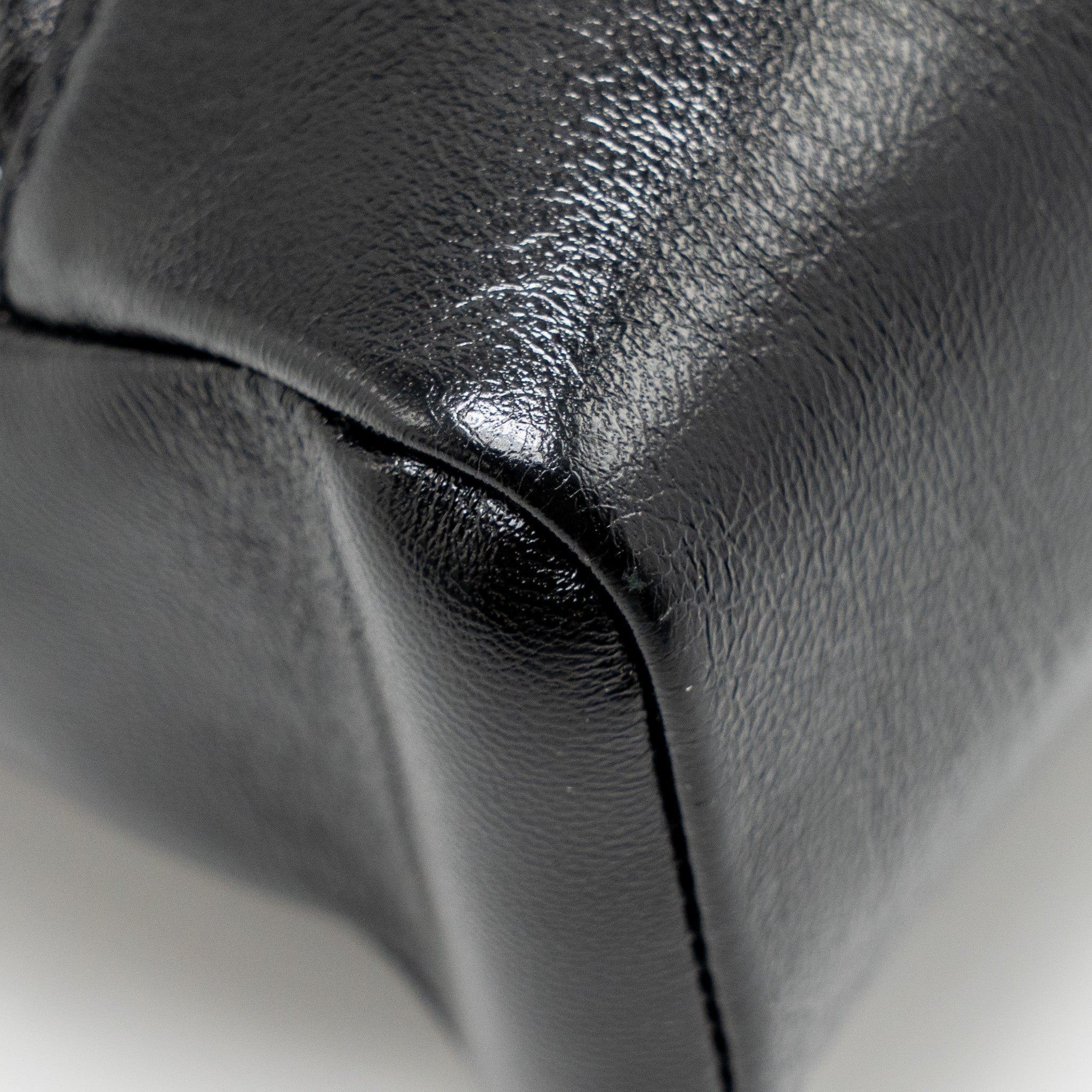 CHANEL MINI 31 BAG SHINY LAMBSKIN BLACK LGHW (MICROCHIP)