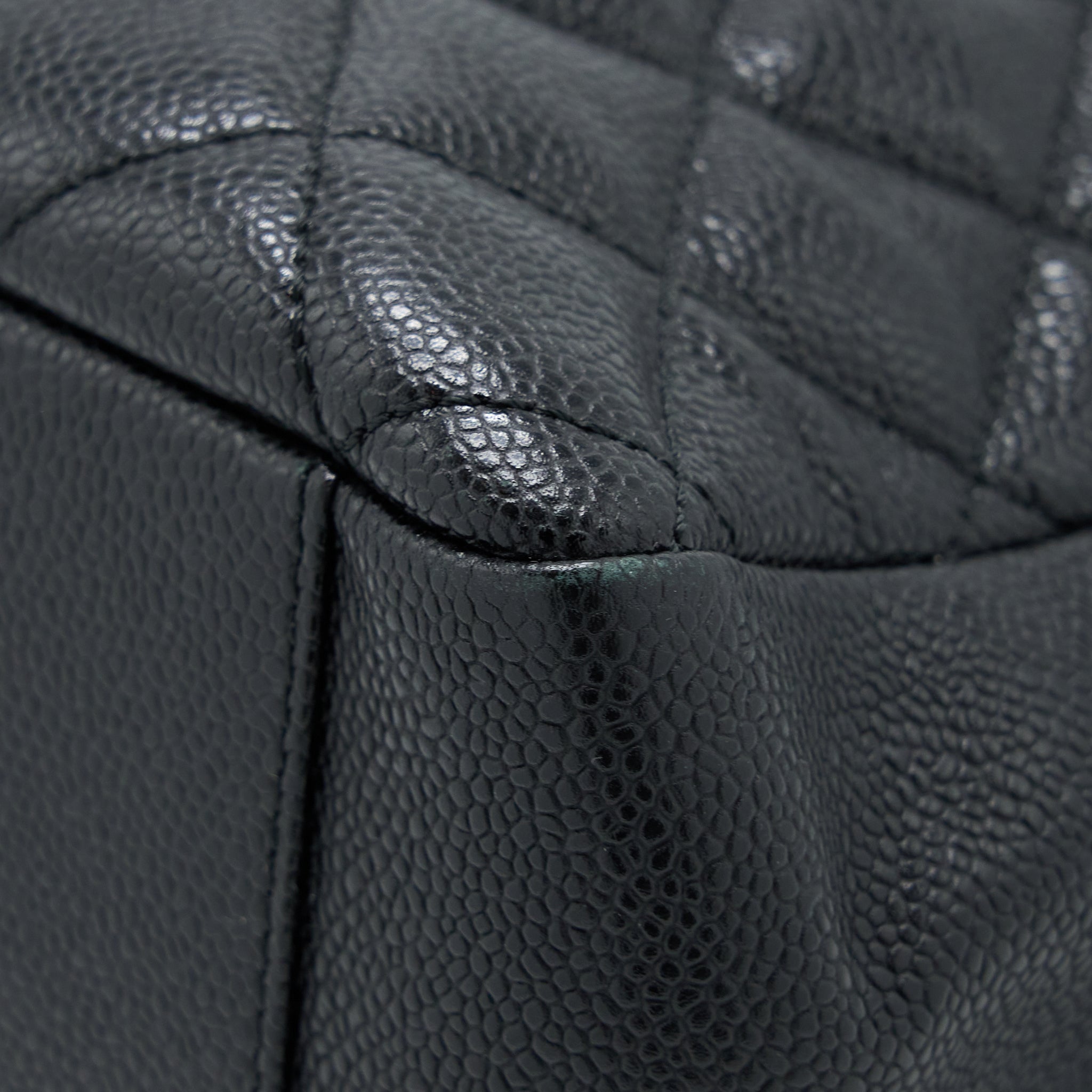 CHANEL GRAND SHOPPING TOTE / GST CAVIAR BLACK GHW
