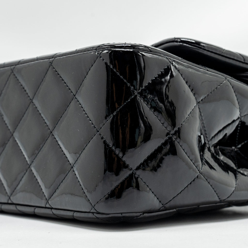 CHANEL JUMBO CLASSIC DOUBLE FLAP BAG PATENT BLACK SHW