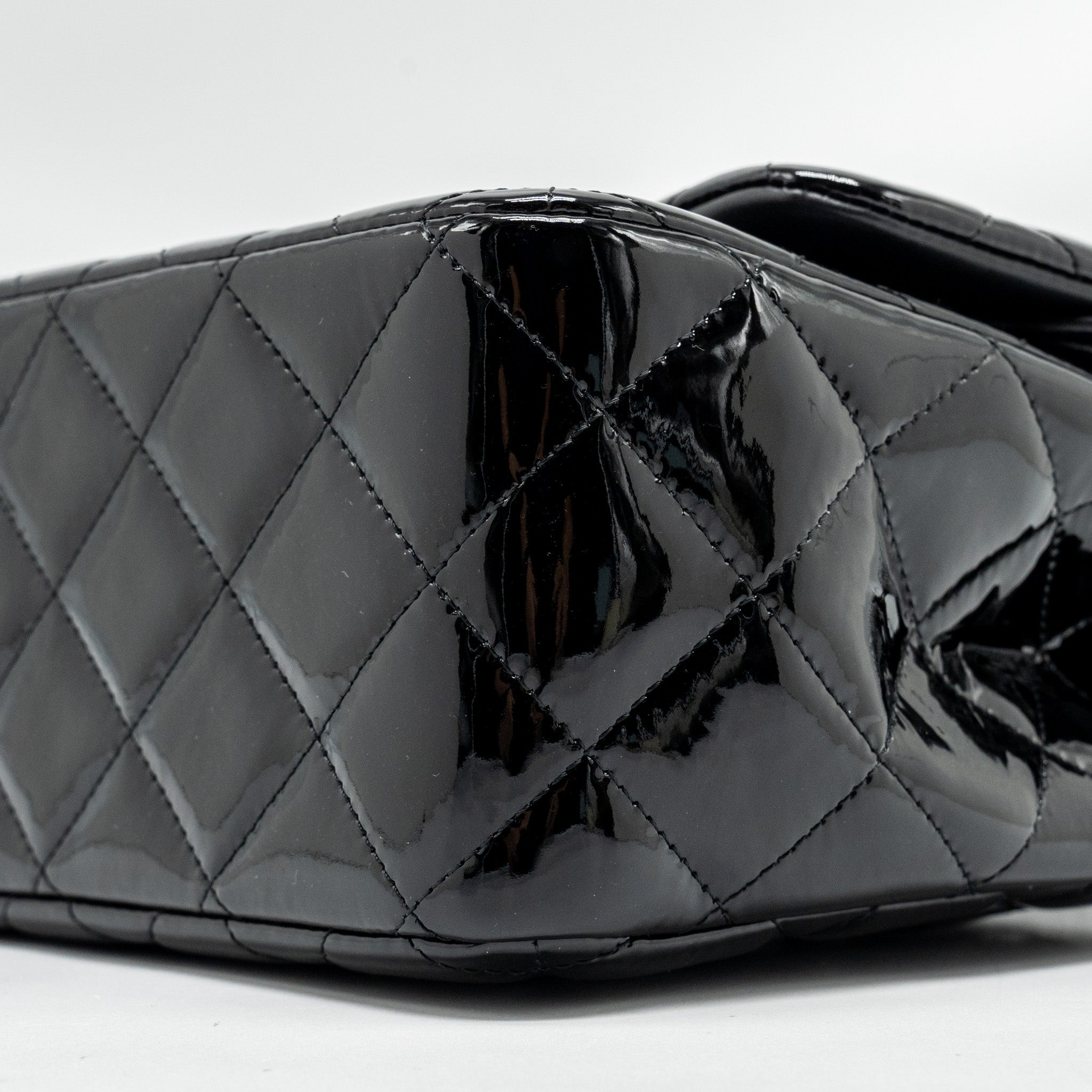 CHANEL JUMBO CLASSIC DOUBLE FLAP BAG PATENT BLACK SHW