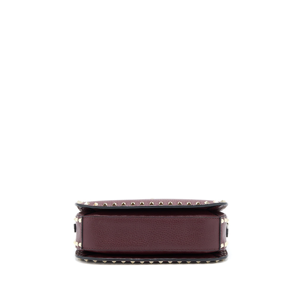 VALENTINO ROCKSTUD FLAP CROSSBODY BAG DARK RED LGHW