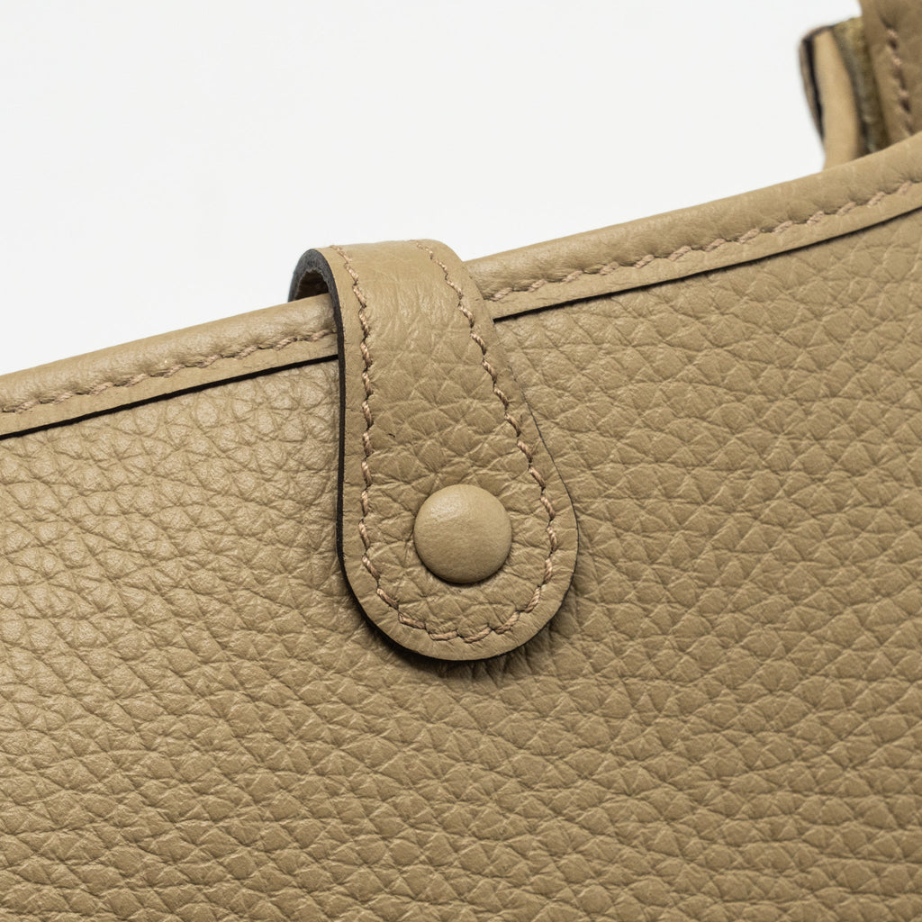 HERMES MINI EVELYNE CLEMENCE BEIGE MARFA GHW