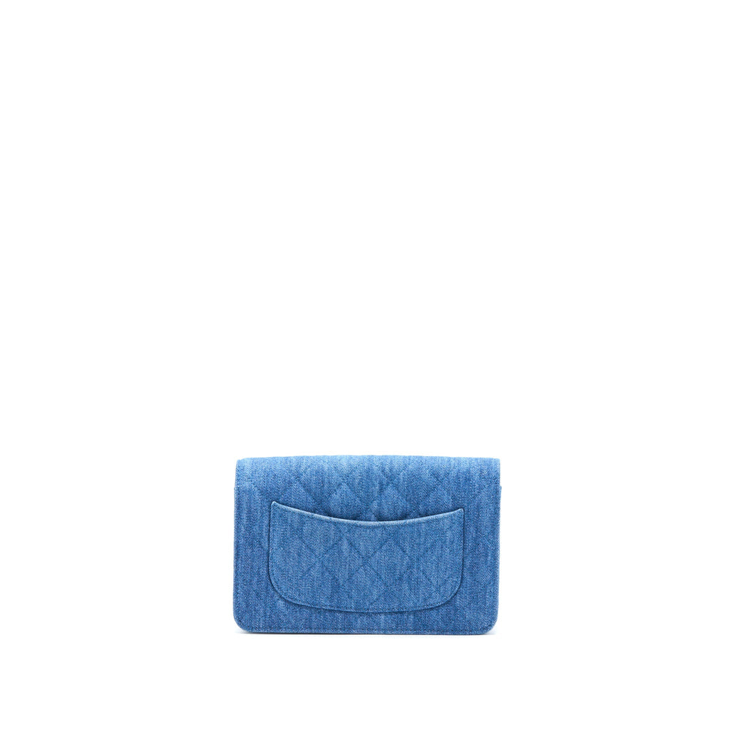 CHANEL PEARL CRUSH WALLET ON CHAIN DENIM LIGHT BLUE GHW (MICROCHIP)