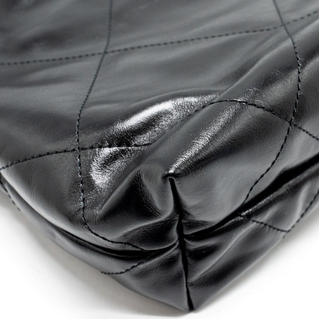 CHANEL SMALL 22 BAG SHINY CALFSKIN BLACK GHW (MICROCHIP)