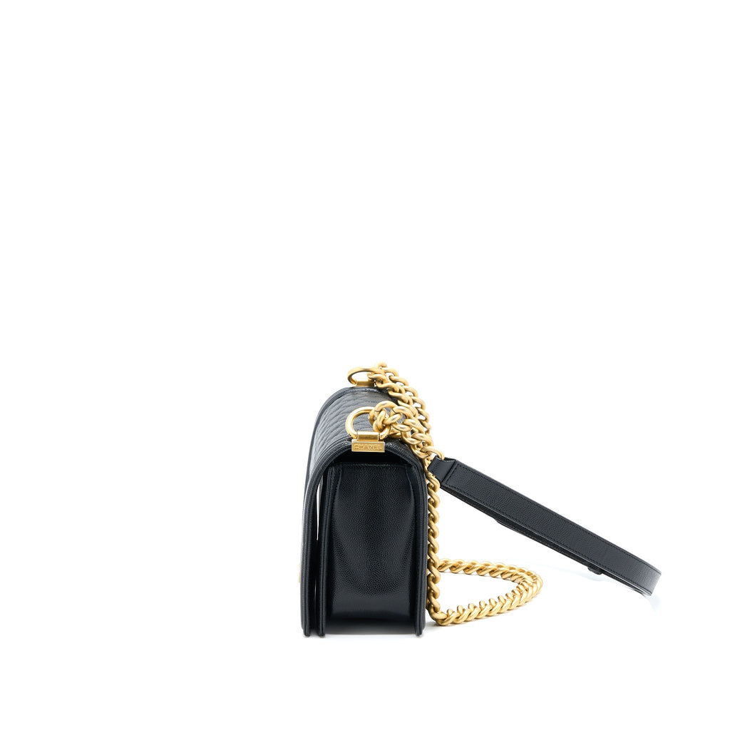 CHANEL MEDIUM BOY BAG CAVIAR BLACK GHW