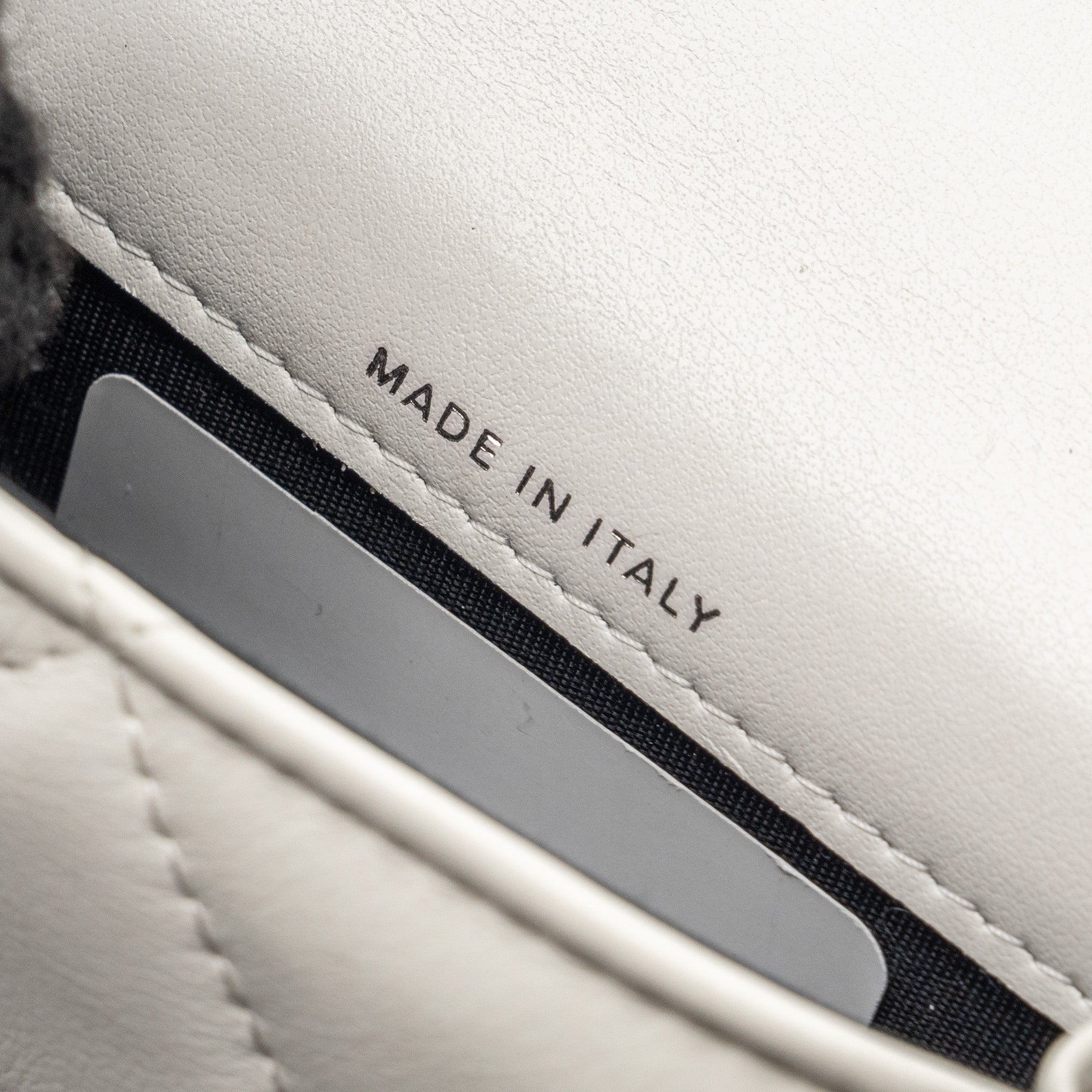 CHANEL VERTICAL 19 PHONE CASE LAMBSKIN WHITE WITH BLACK HARDWARE