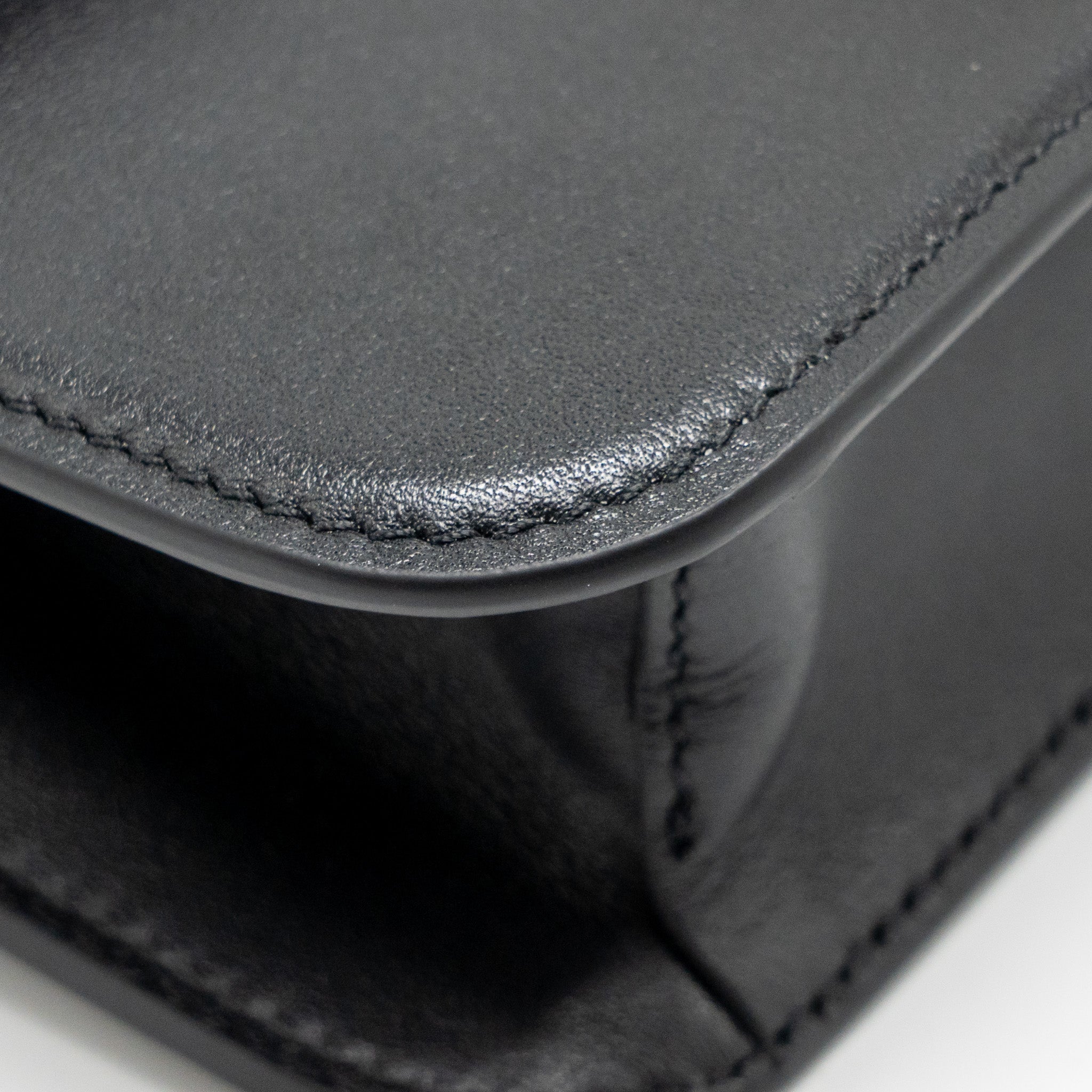 VALENTINO SMALL V LOGO CROSSBODY BAG CALFSKIN BLACK GHW