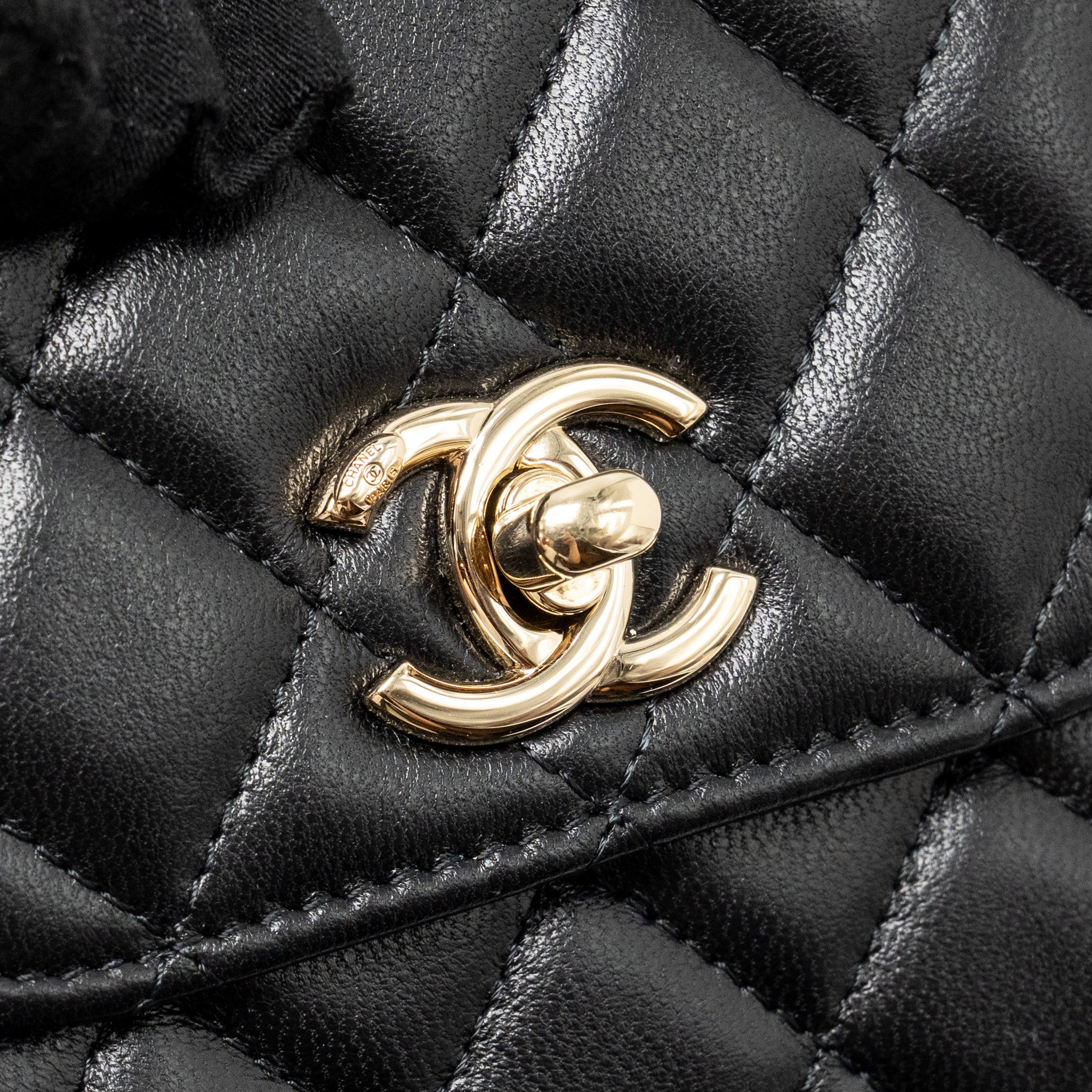 CHANEL MINI TRENDY CC CLUTCH WITH CHAIN LAMBSKIN BLACK LGHW