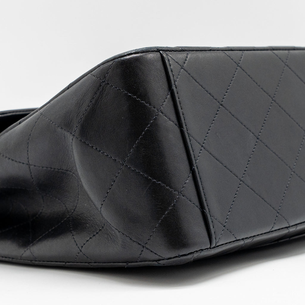 CHANEL VINTAGE CLASSIC FLAP JUMBO BAG CALFSKIN BLACK GHW