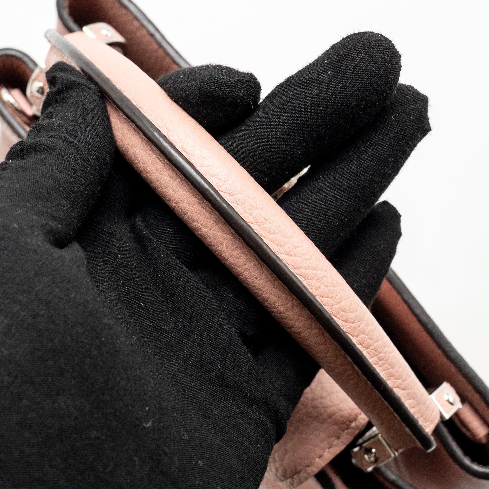 LOUIS VUITTON CAPUCINES BB TAURILLON PINK LGHW