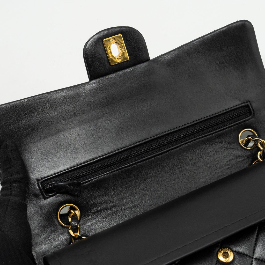 CHANEL VINTAGE MEDIUM CLASSIC DOUBLE FLAP BAG LAMBSKIN BLACK GHW