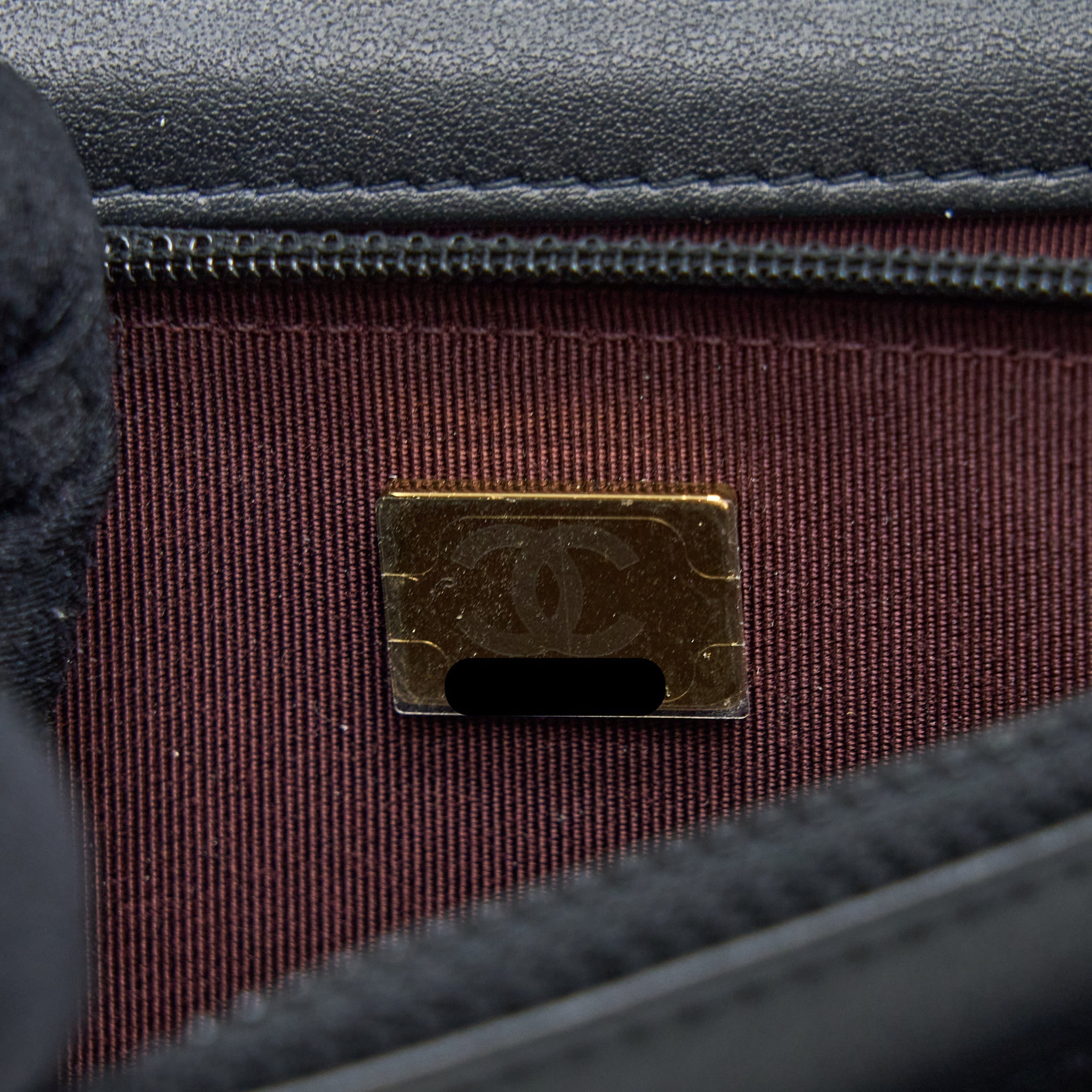 CHANEL 2.55 REISSUE WALLET ON CHAIN AGED CALFSKIN BLACK BRUSHED GHW (MICROCHIP)