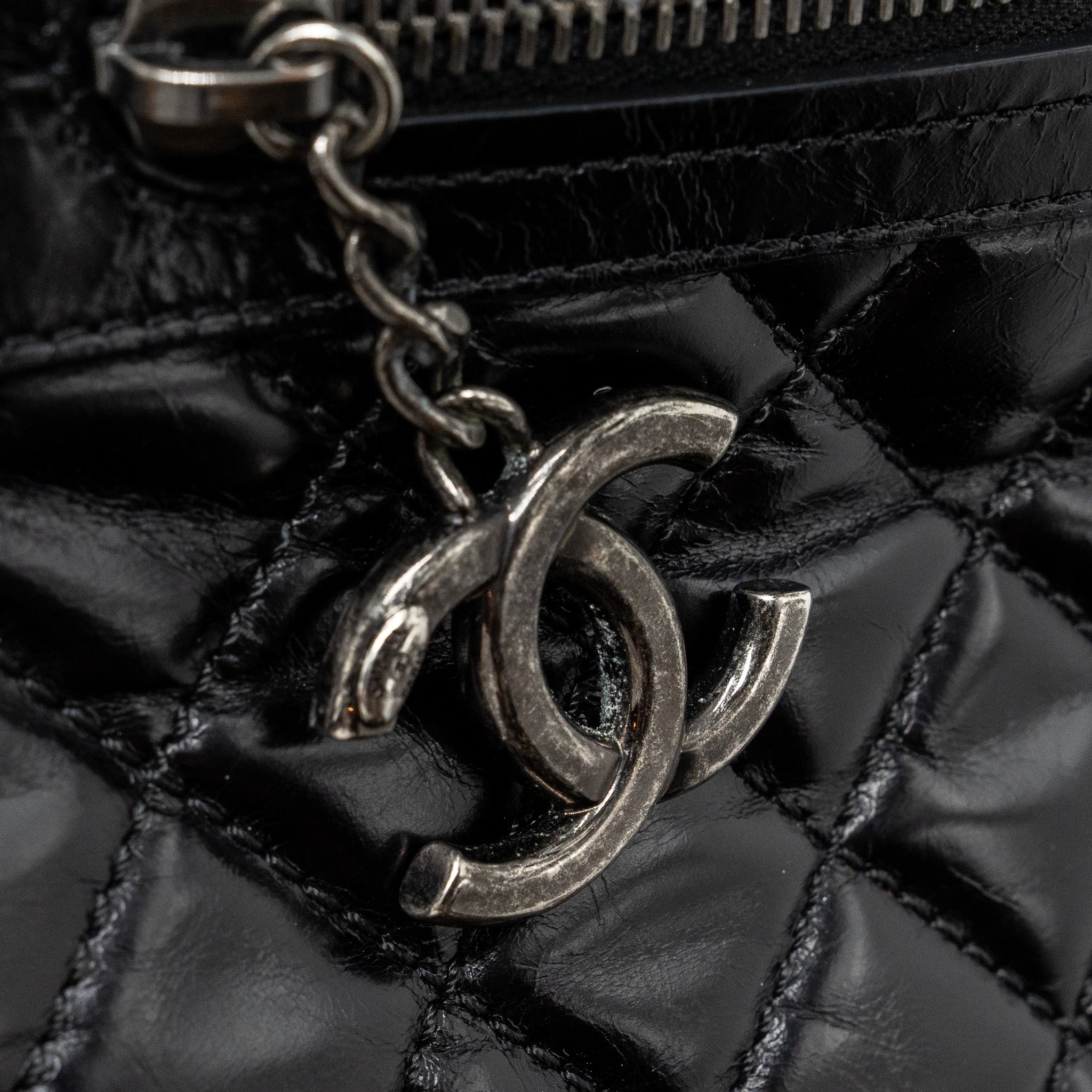 CHANEL LARGE QUILTED MOUNTAIN  BACKPACK CALFSKIN BLACK SHW