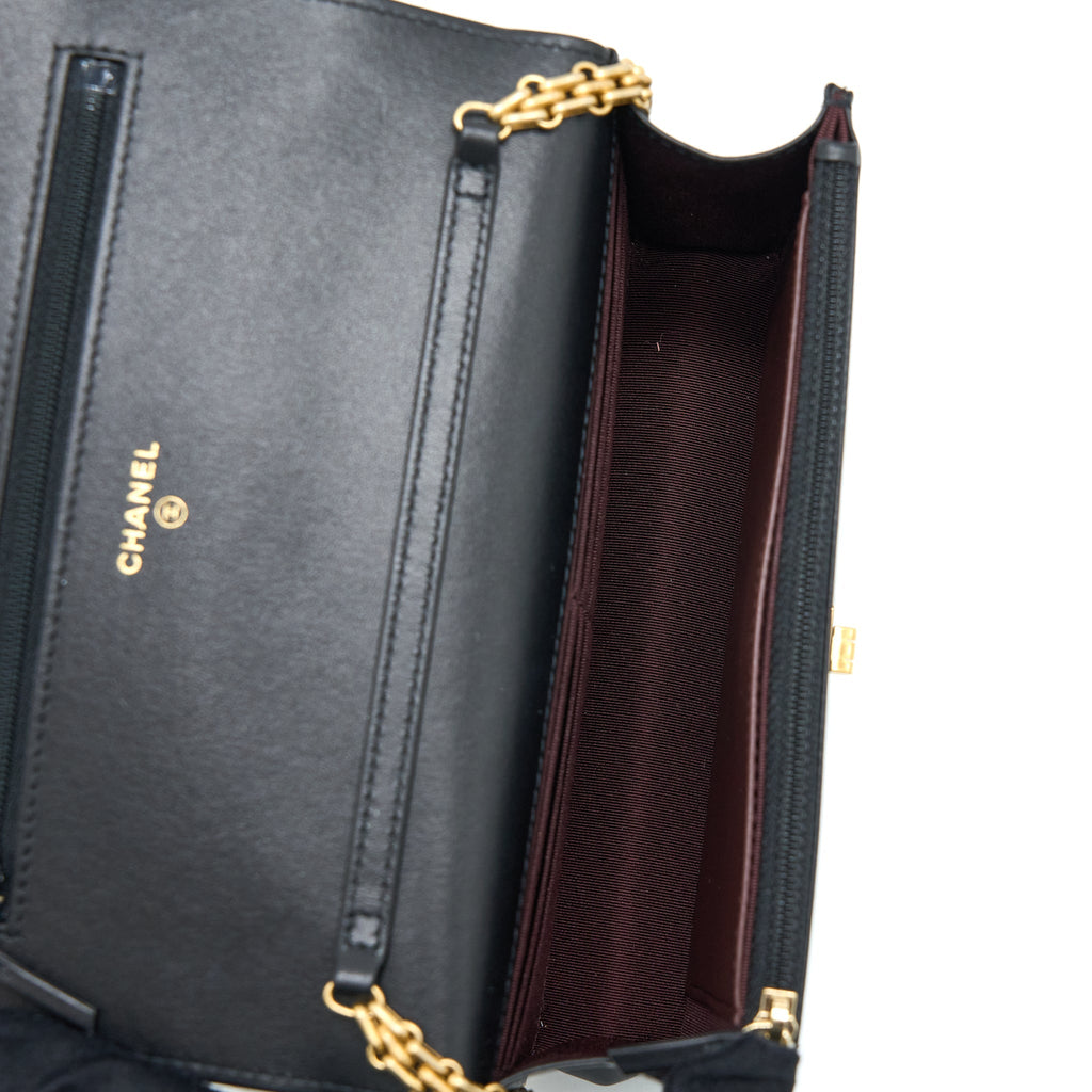 CHANEL 2.55 REISSUE WALLET ON CHAIN AGED CALFSKIN BLACK BRUSHED GHW (MICROCHIP)