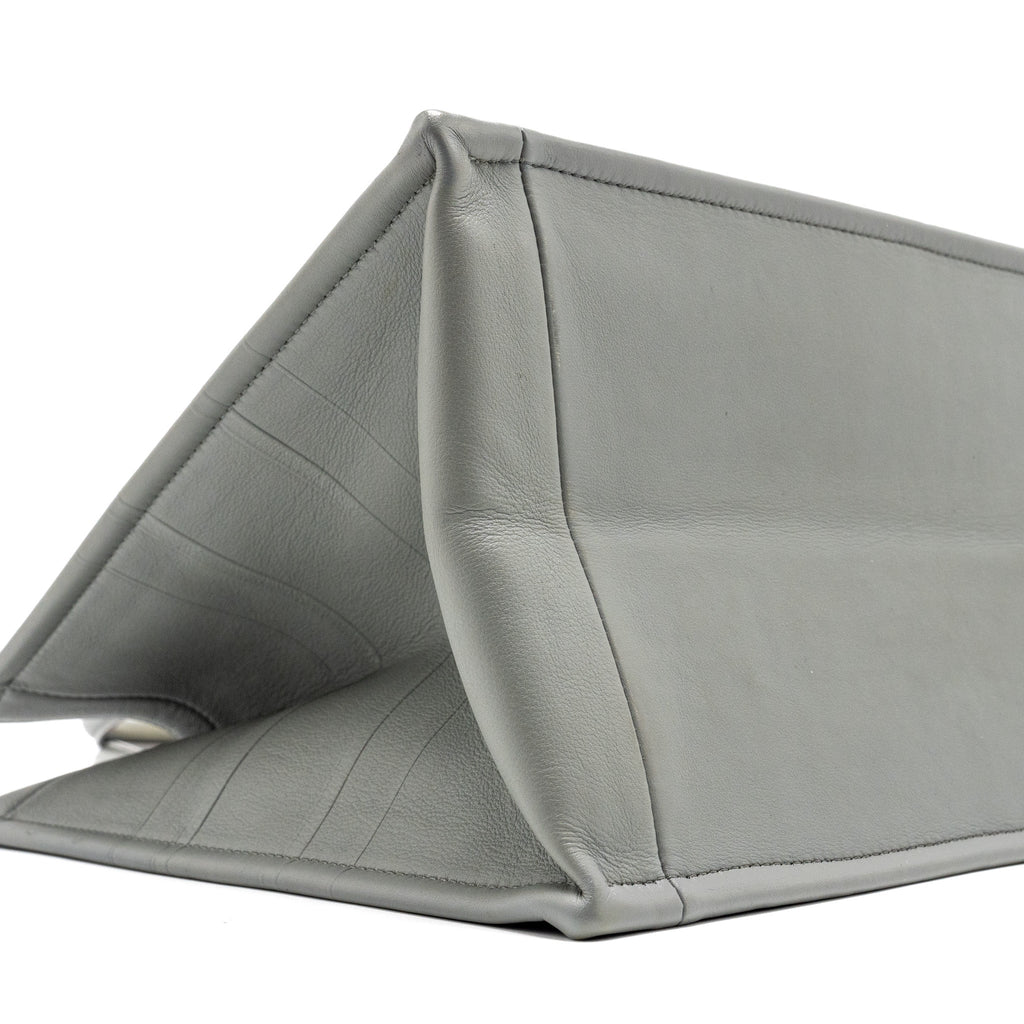 DIOR MEDIUM BOOKTOTE CALFSKIN GREY