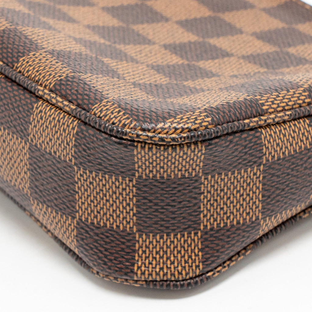 LOUIS VUITTON POCHETTE ACCESSOIRES DAMIER EBENE CANVAS GHW