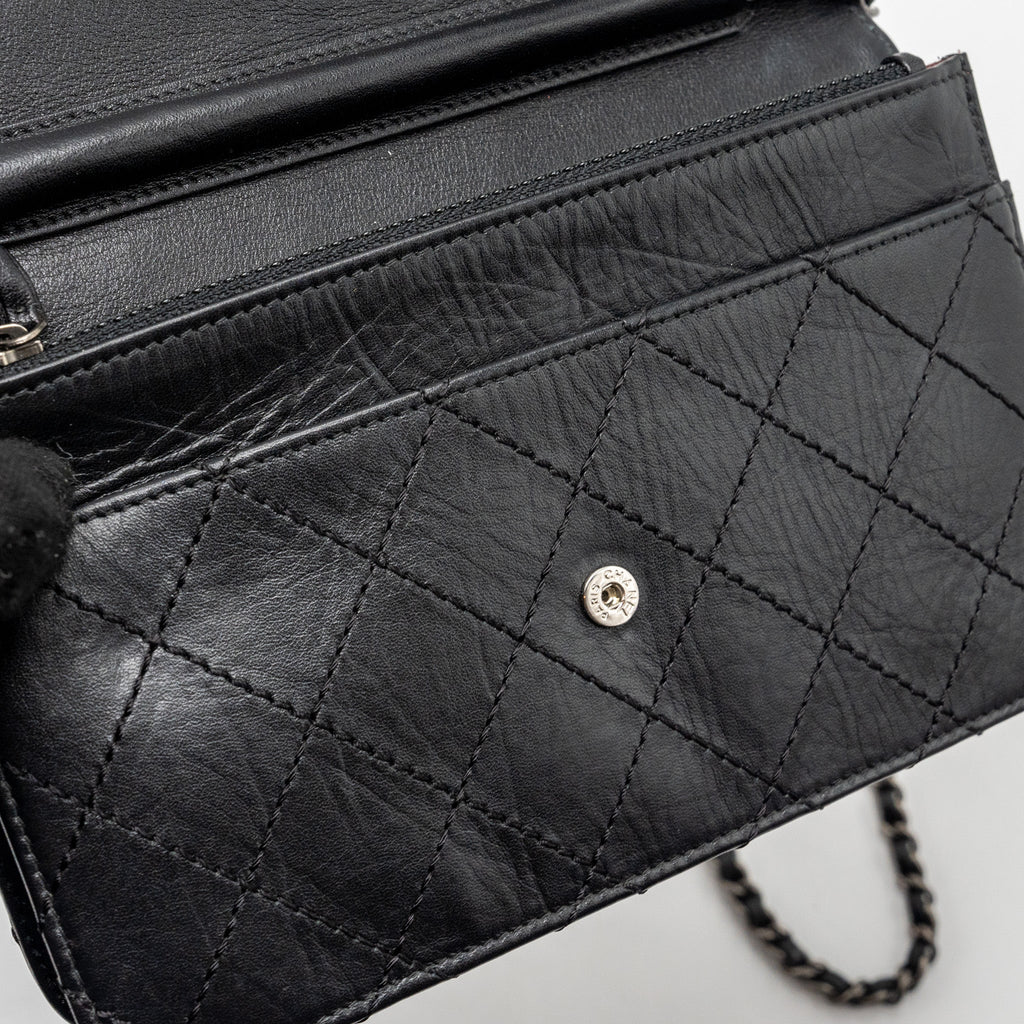 CHANEL 2.55 REISSUE WALLET ON CHAIN CALFSKIN BLACK RUTHENIUM HARDWARE
