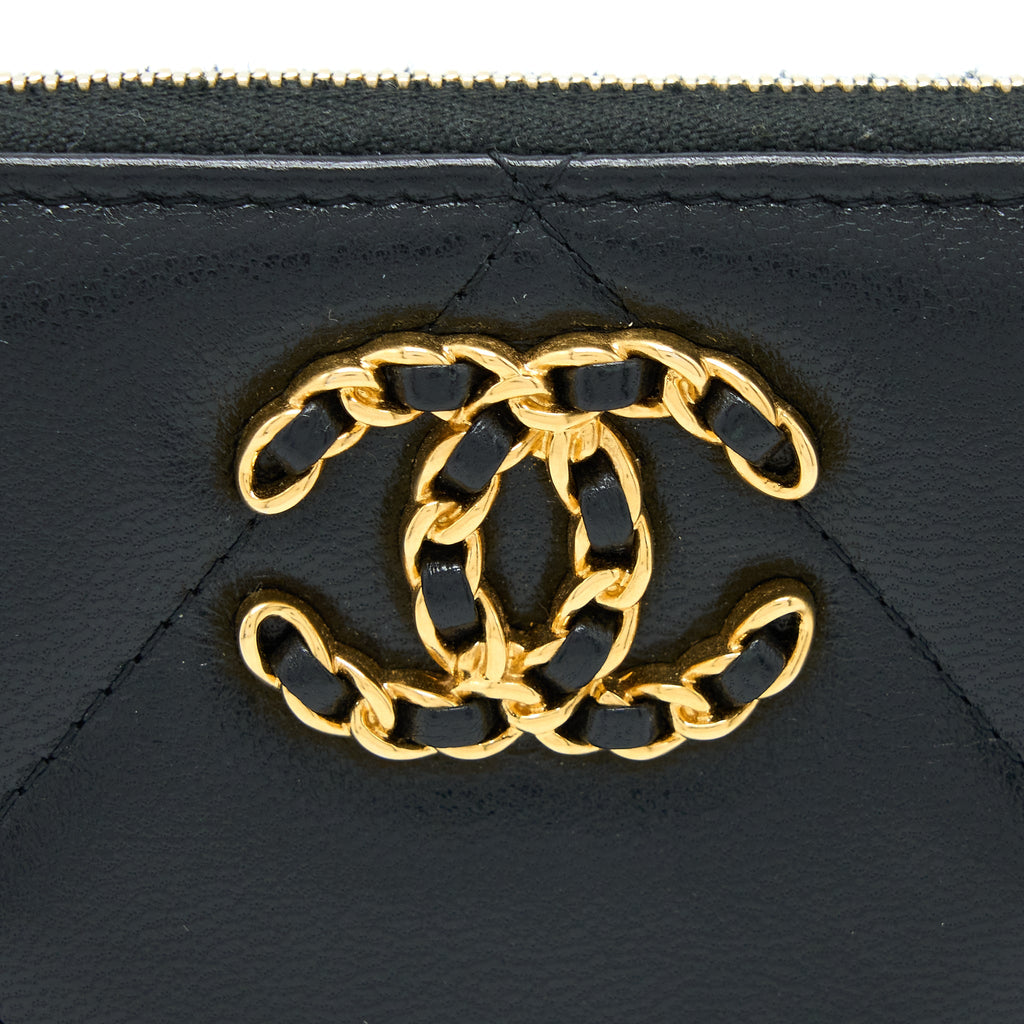 CHANEL 19 ZIP WALLET GOATSKIN BLACK GHW