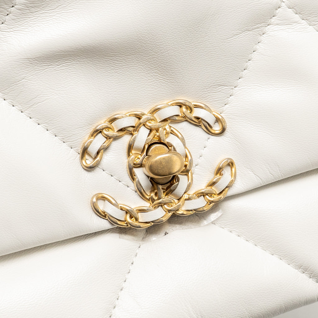 CHANEL SMALL 19 BAG LAMBSKIN WHITE MULTICOLOUR HARDWARE