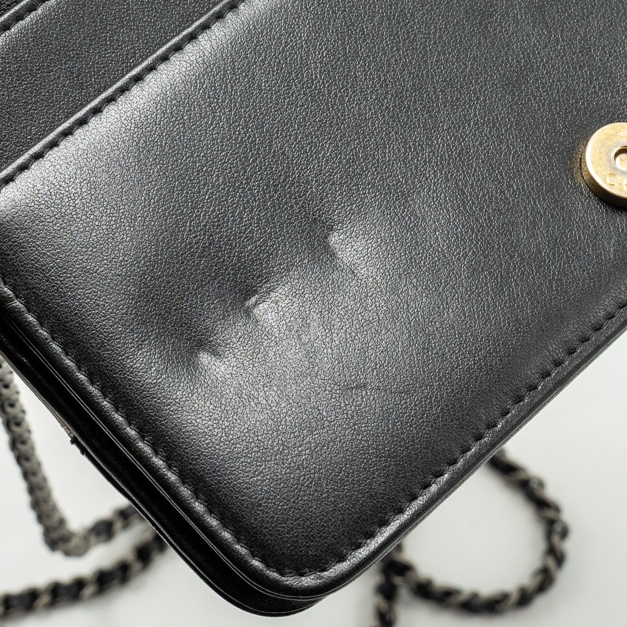 CHANEL GABRIELLE WALLET ON CHAIN CALFSKIN WHITE / BLACK MULTICOLOUR HARDWARE