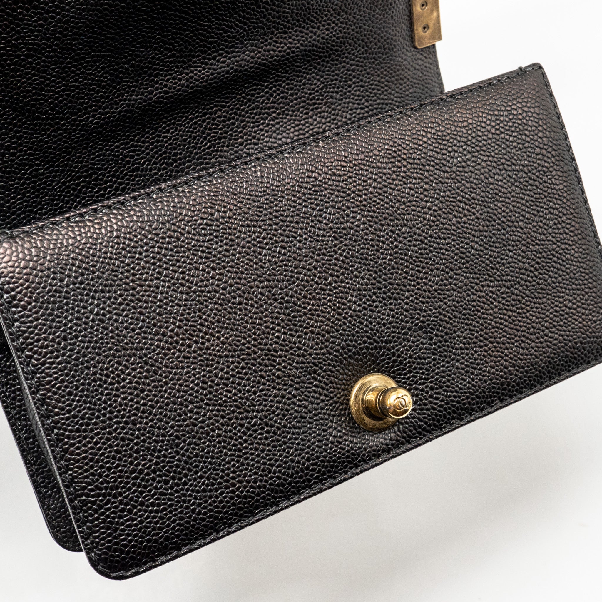 CHANEL SMALL BOY BAG GRAINED CALFSKIN BLACK GHW