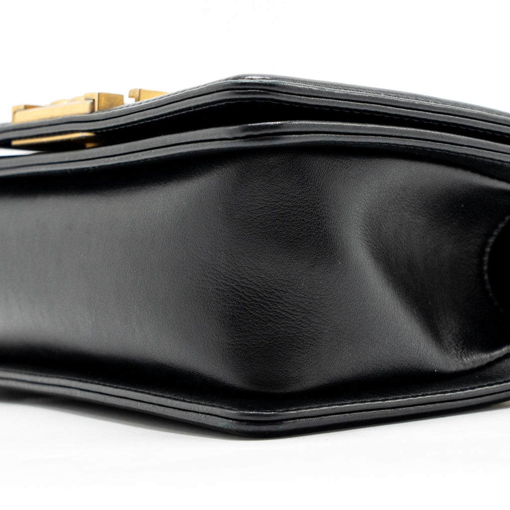 CHANEL SMALL BOY BAG CALFSKIN BLACK GHW