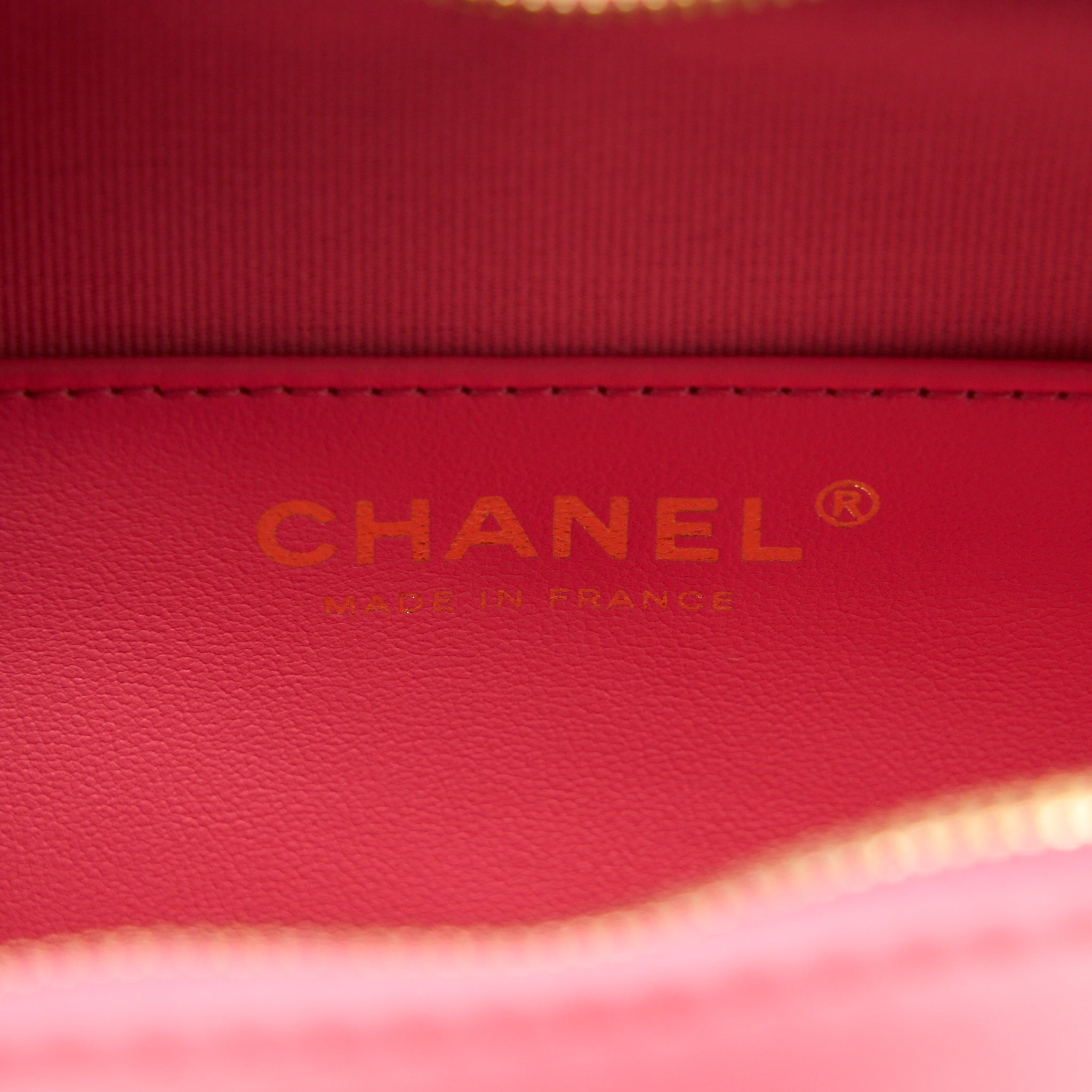 CHANEL 22S HEART BAG LAMBSKIN PINK LGHW (MICROCHIP)