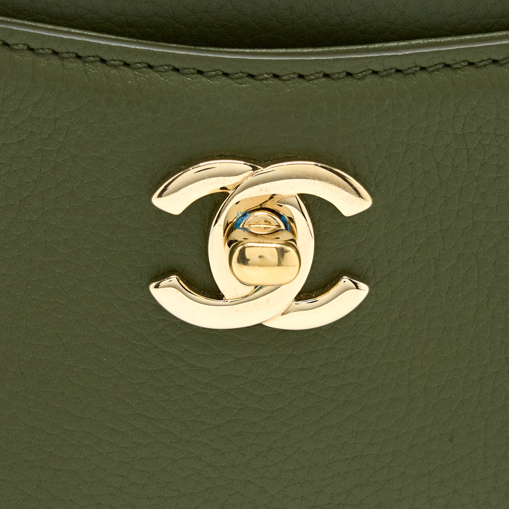 CHANEL SMALL TOP HANDLE TOTE CALFSKIN GREEN LGHW
