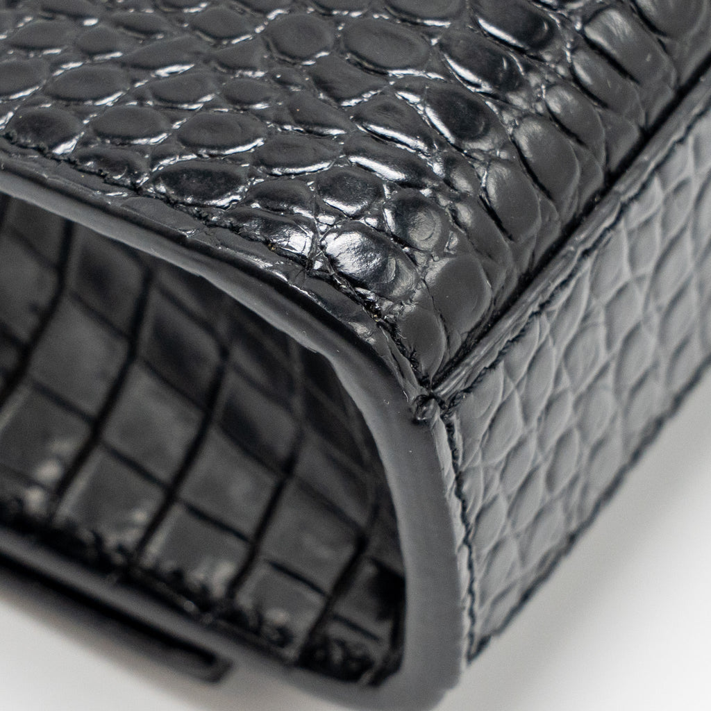 SAINT LAURENT/YSL MEDIUM KATE TASSEL BAG CROC-EMBOSSED CALFSKIN BLACK GHW